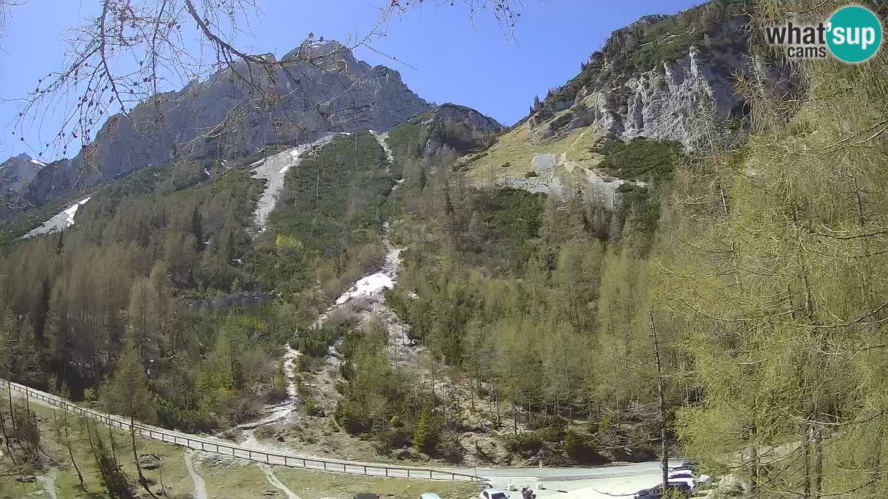 Web kamera Vršič – Erjavčeva kuca – Slovenija
