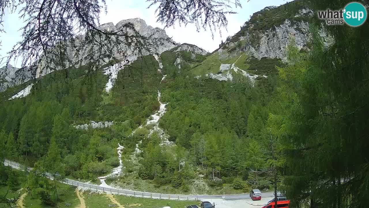 Web kamera Vršič – Erjavčeva kuca – Slovenija