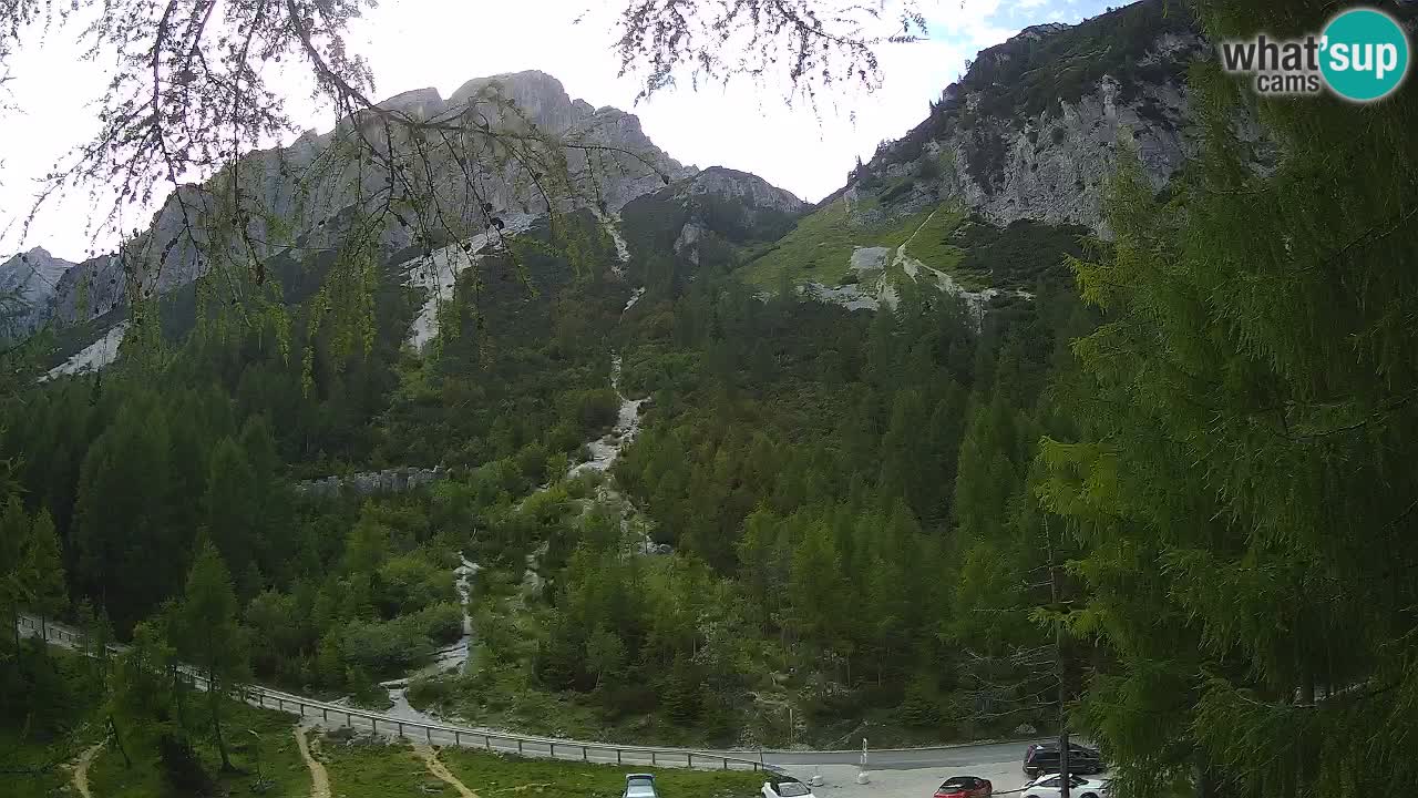 Web kamera Vršič – Erjavčeva kuca – Slovenija