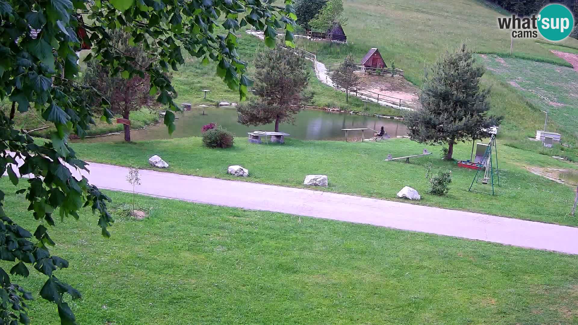 Ribnik na Domačiji Pr’Vrhovc | Spletna kamera