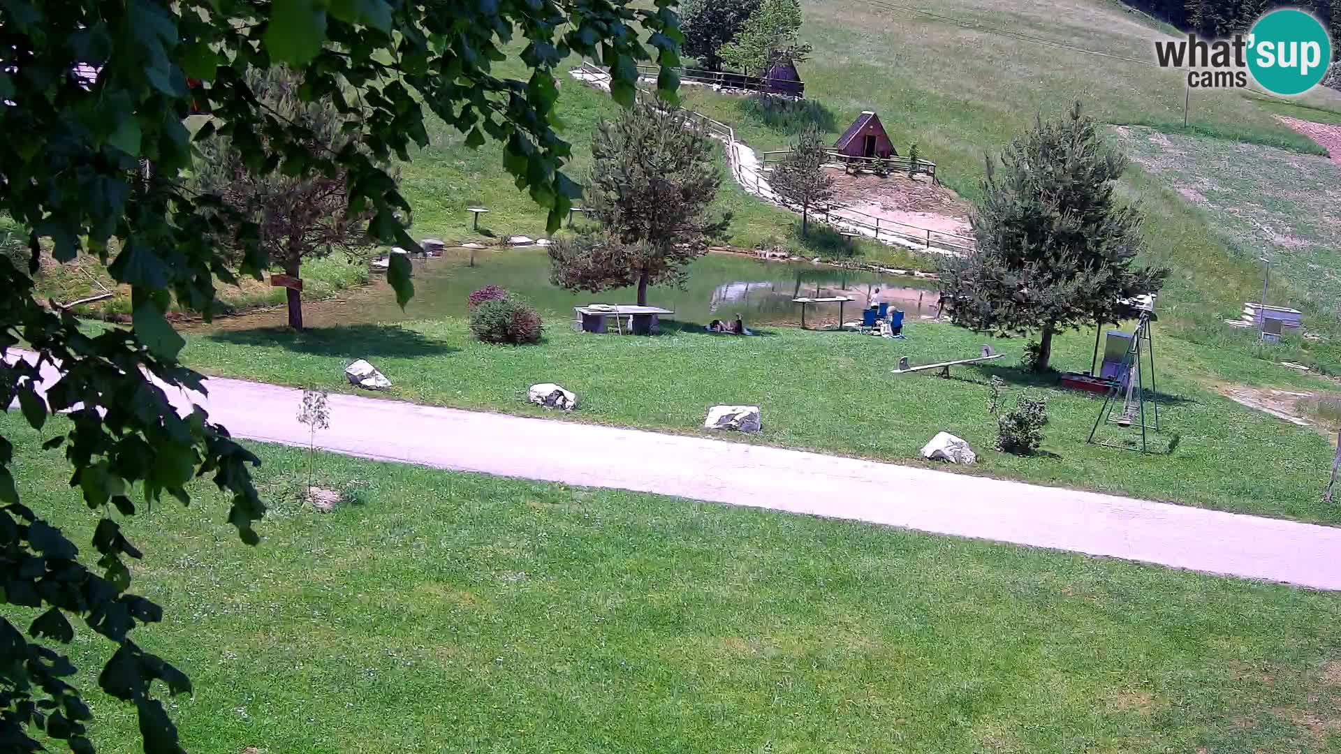 Ribnik na Domačiji Pr’Vrhovc | Spletna kamera