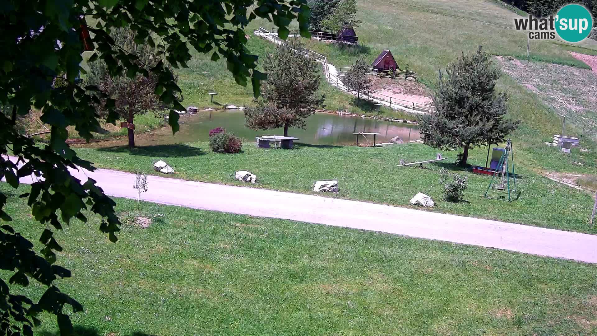 Ribnik na Domačiji Pr’Vrhovc | Spletna kamera