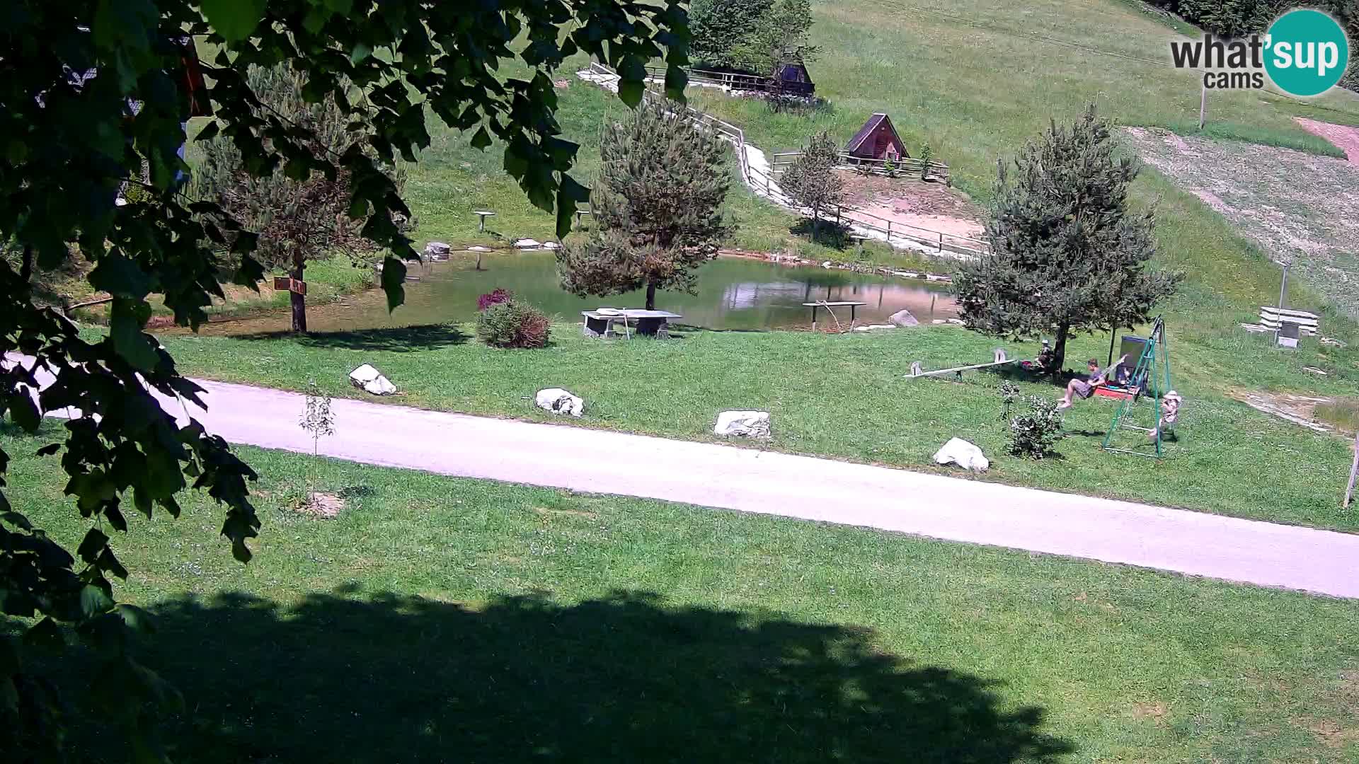 Ribnik na Domačiji Pr’Vrhovc | Spletna kamera