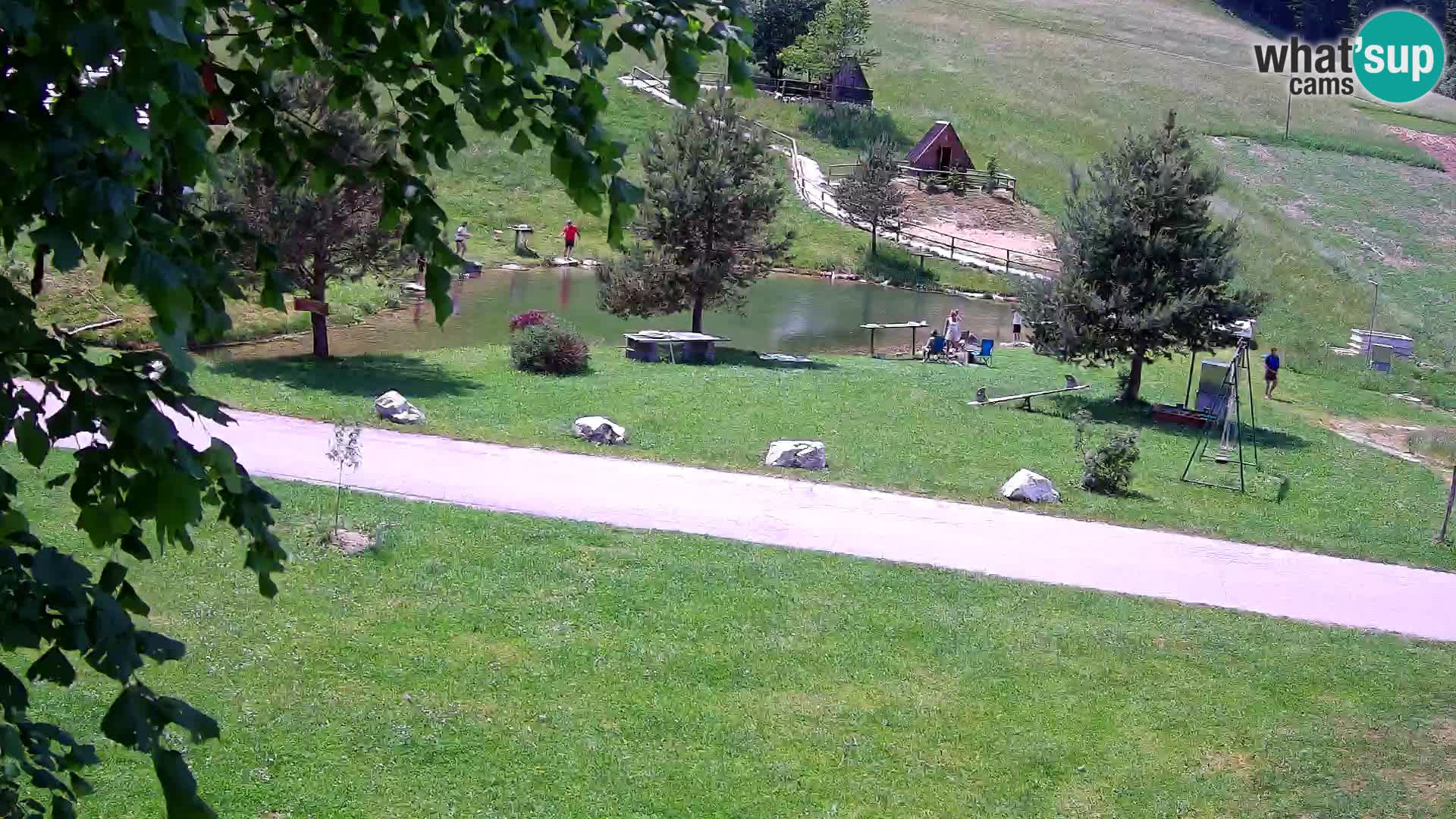 Ribnik na Domačiji Pr’Vrhovc | Spletna kamera