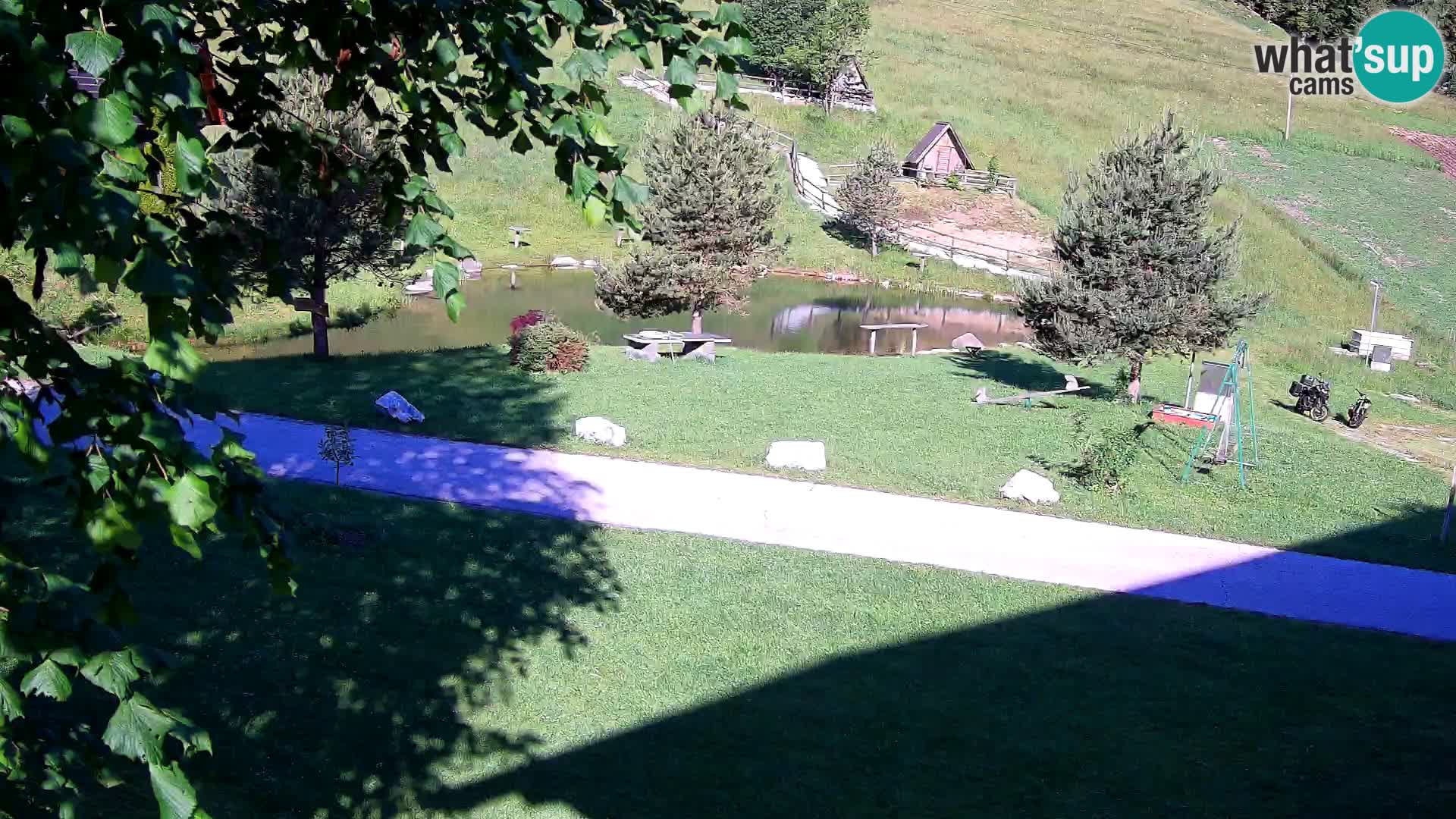 Étang à la ferme Pr’Vrhovc | Caméra en direct