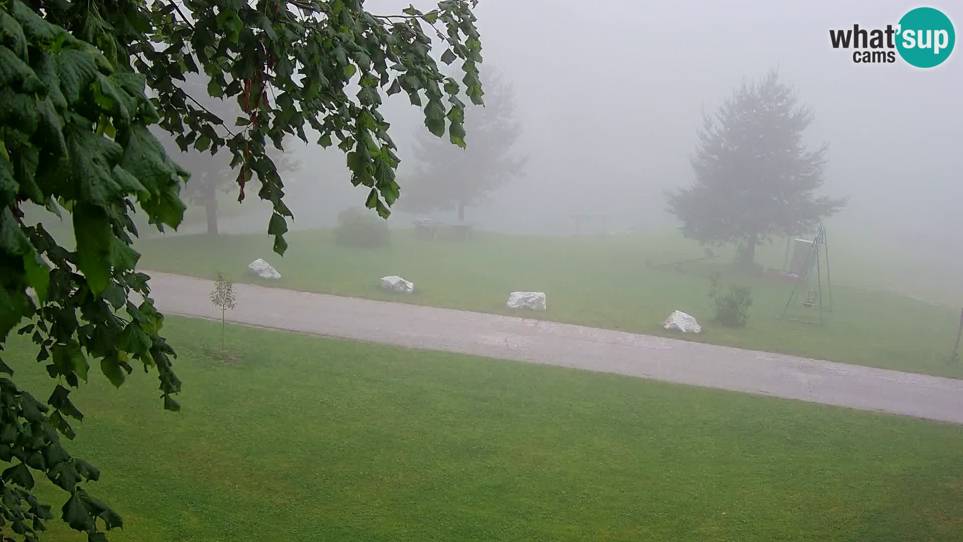 Stagno presso la Fattoria turistica Pr’Vrhovc | webcam in diretta