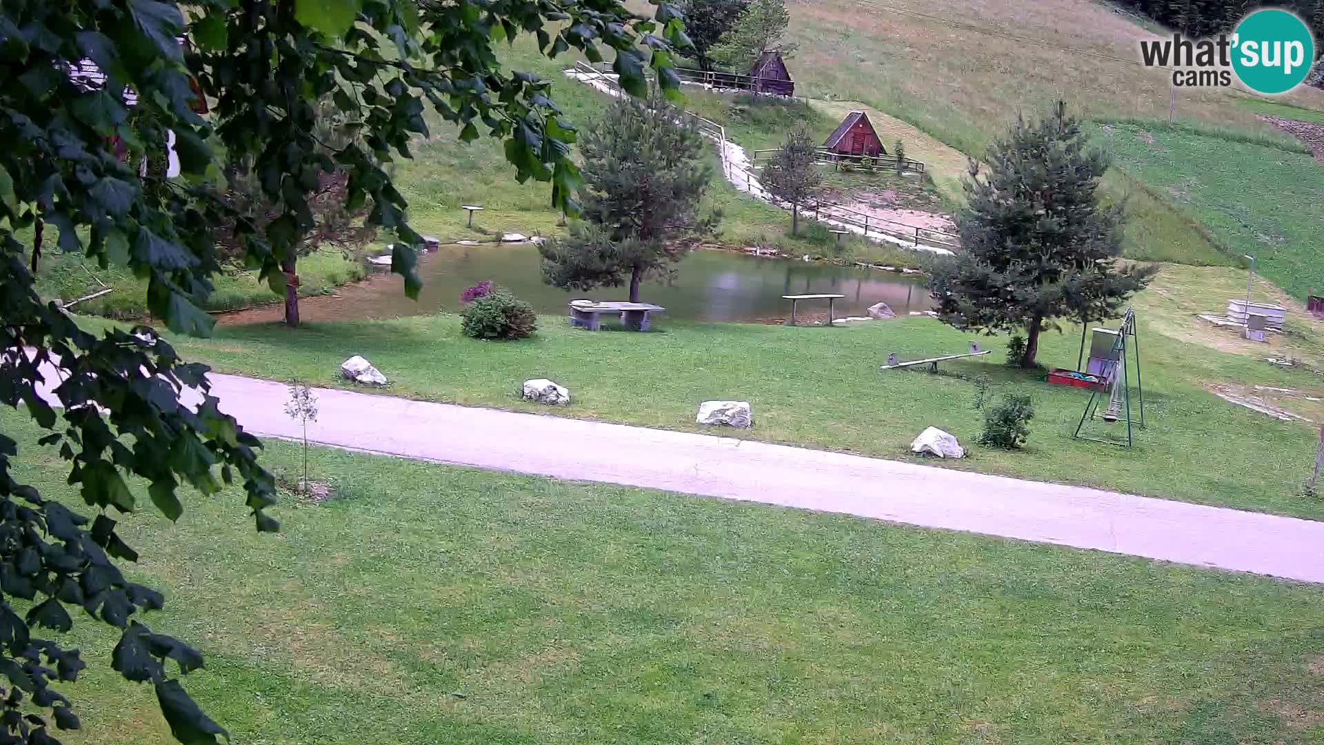Étang à la ferme Pr’Vrhovc | Caméra en direct