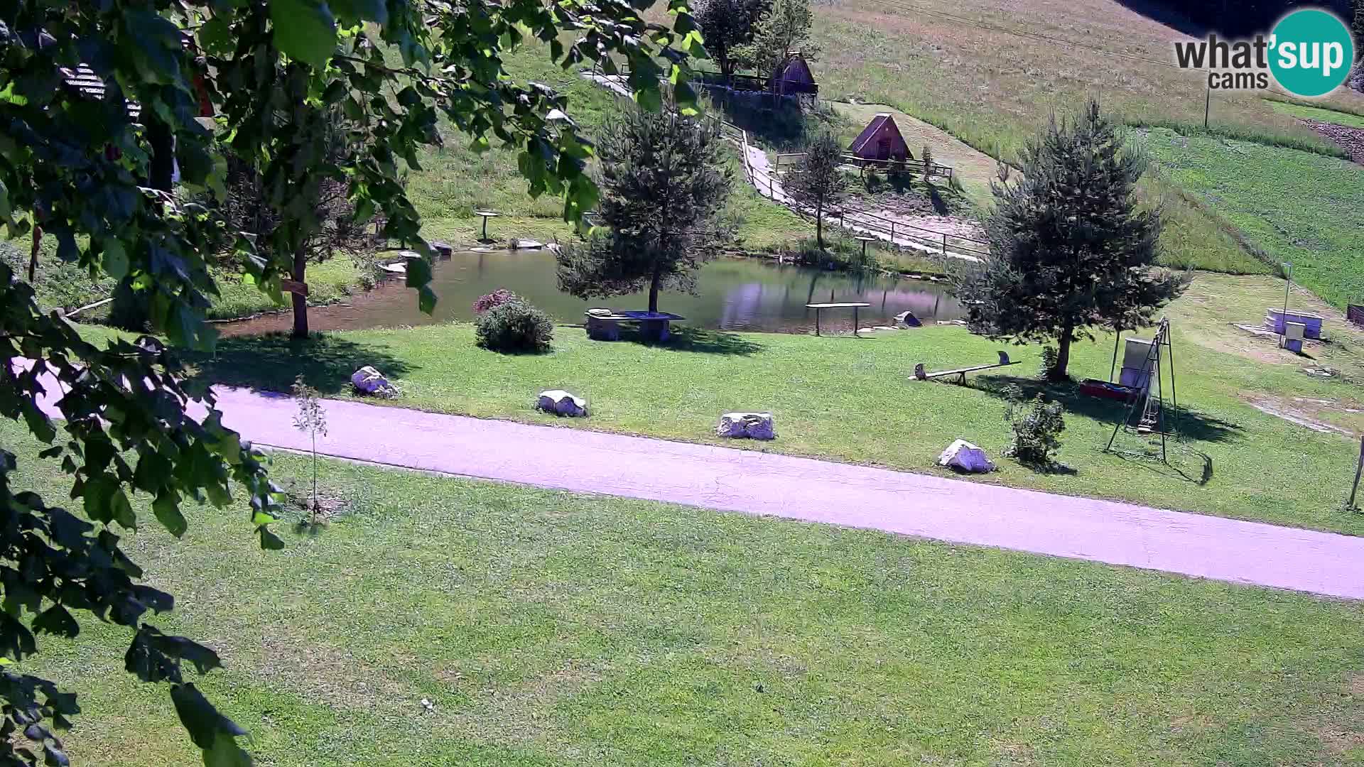 Estanque en la Finca Pr’Vrhovc | Cámara web