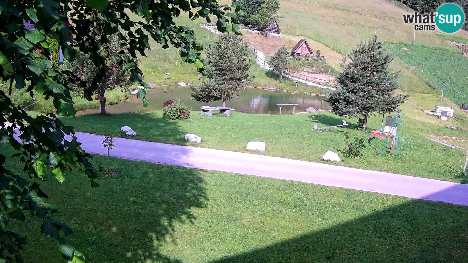 Étang à la ferme Pr’Vrhovc | Caméra en direct