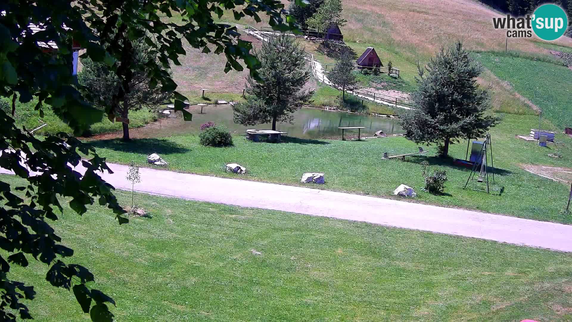 Ribnik na Domačiji Pr’Vrhovc | Spletna kamera