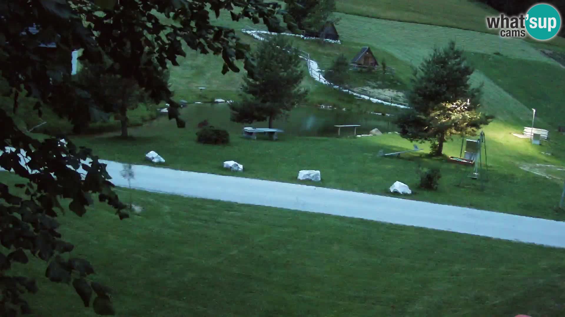 Pond at the Pr’Vrhovc Homestead Webcam