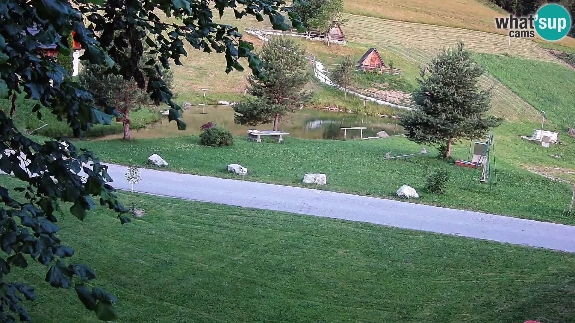 Ribnik na Domačiji Pr’Vrhovc | Spletna kamera