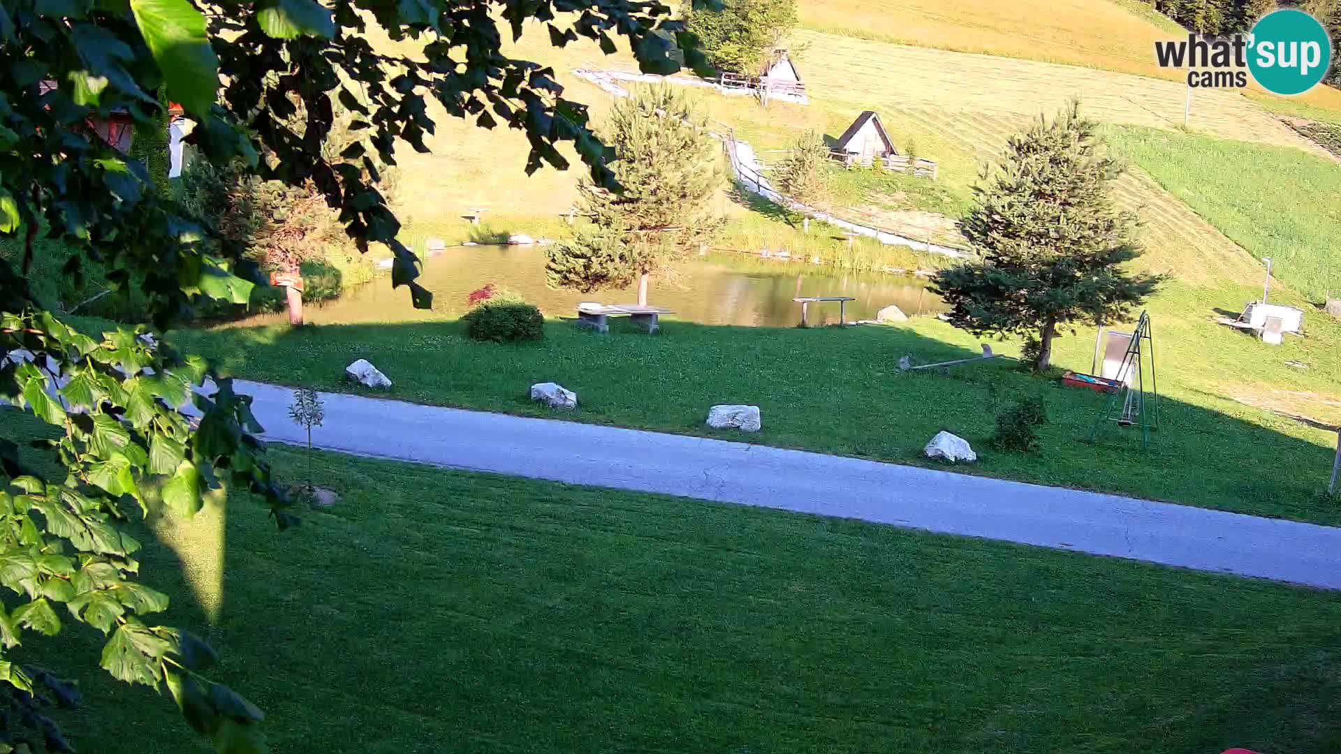 Ribnik na Domačiji Pr’Vrhovc | Spletna kamera