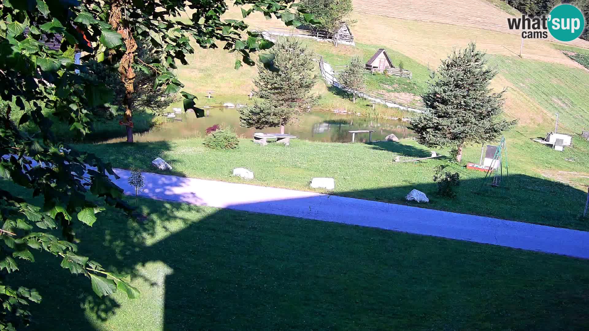 Ribnik na Domačiji Pr’Vrhovc | Spletna kamera