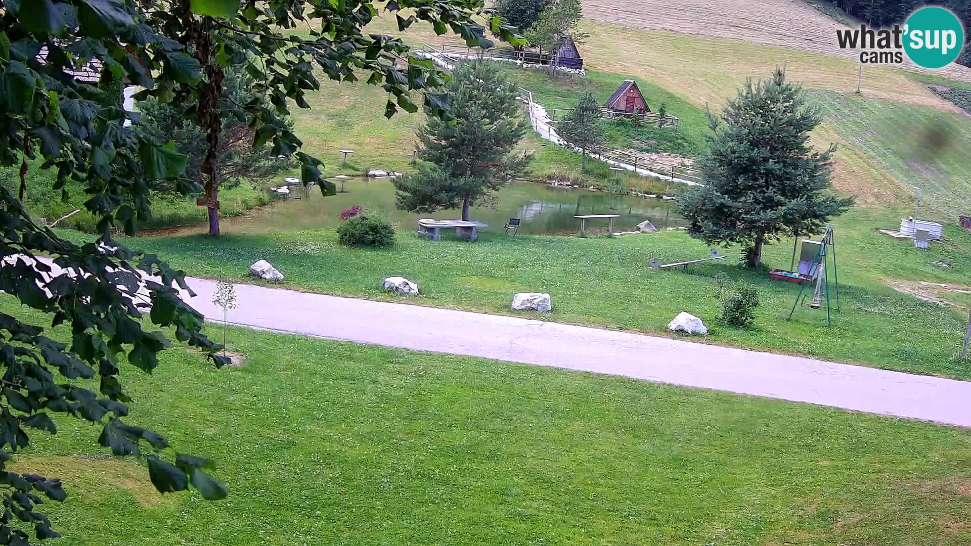 Ribnjak na domaćinstvu Pr’Vrhovc | Web kamera
