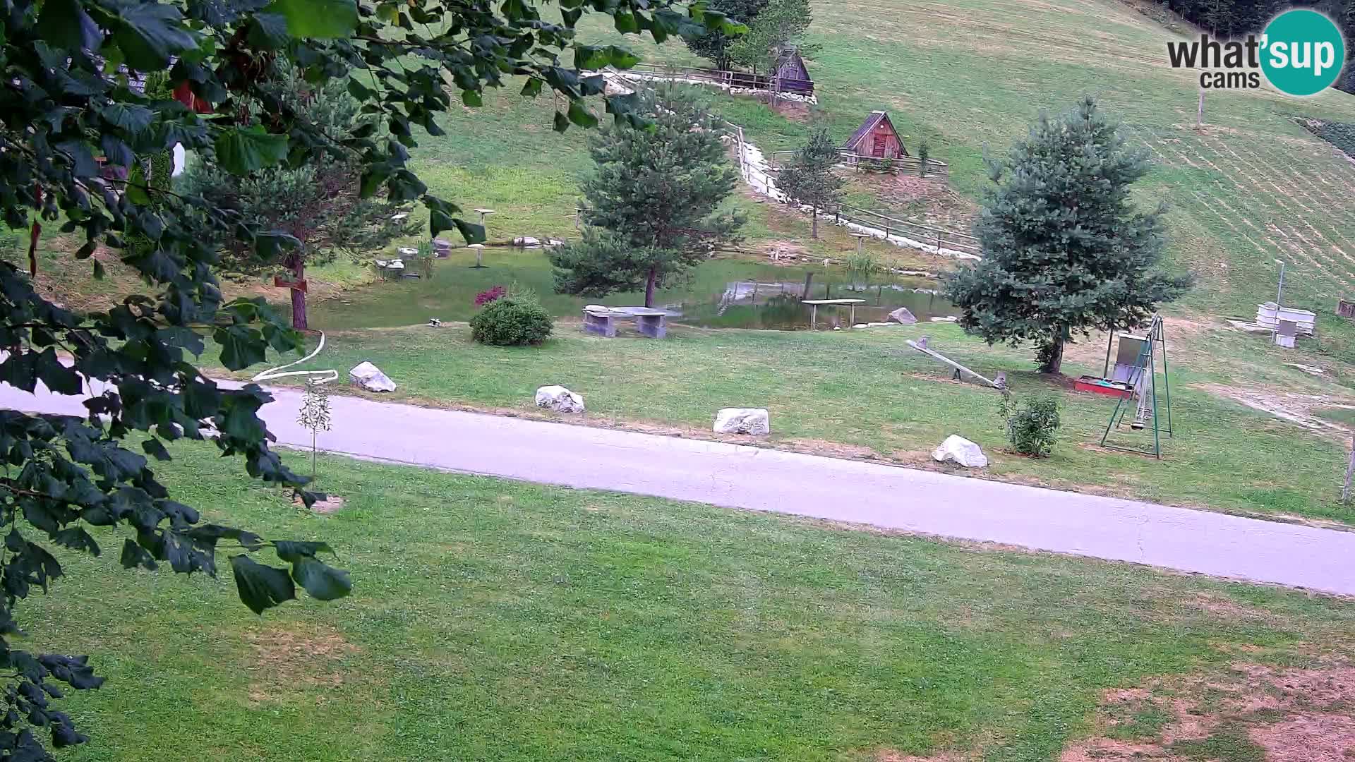 Étang à la ferme Pr’Vrhovc | Caméra en direct