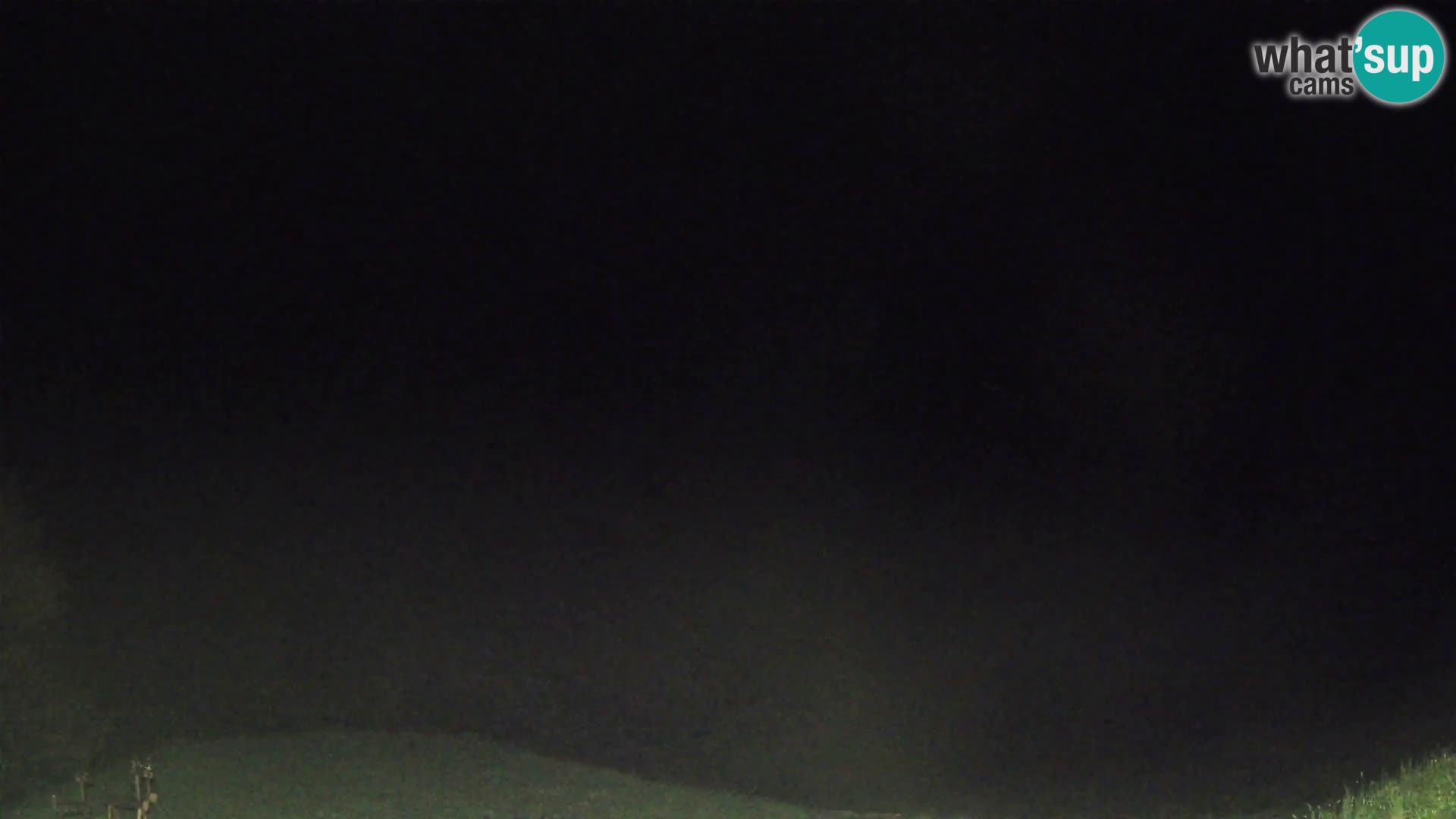 Webcam Brunarica Dražgoše – Liveblick auf Ratitovec (1666 m)