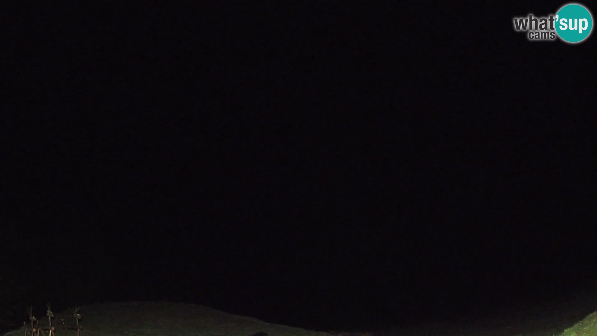 Webcam Brunarica Dražgoše – Vista live sul Ratitovec (1666 m)