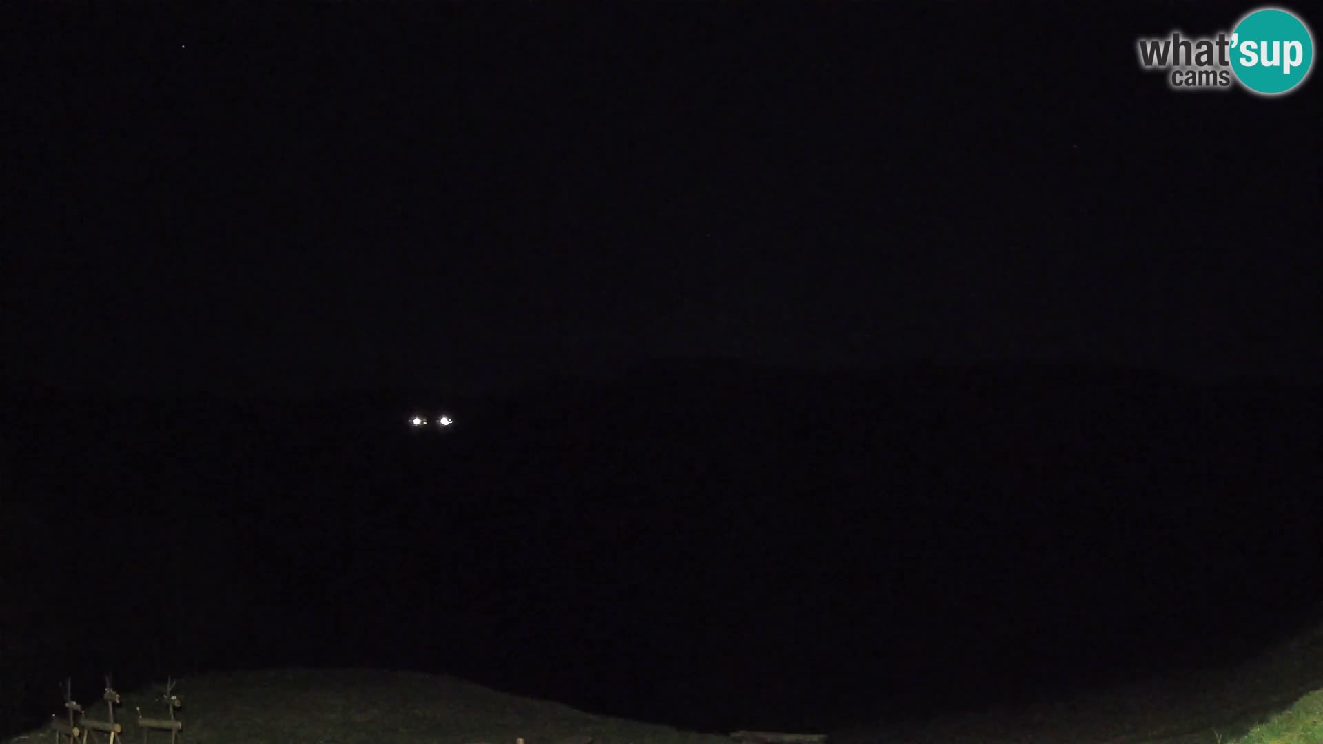 Webcam Brunarica Dražgoše – Vista live sul Ratitovec (1666 m)