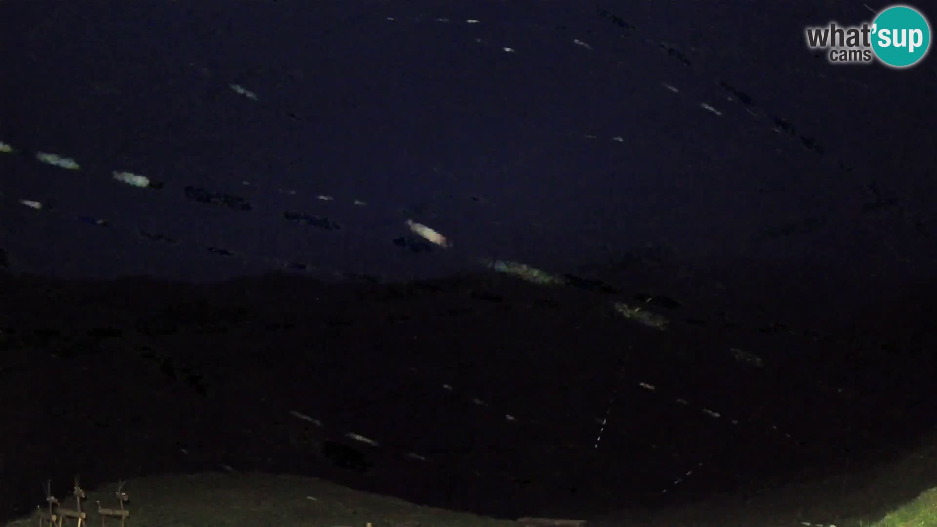 Webcam Brunarica Dražgoše – Vista live sul Ratitovec (1666 m)