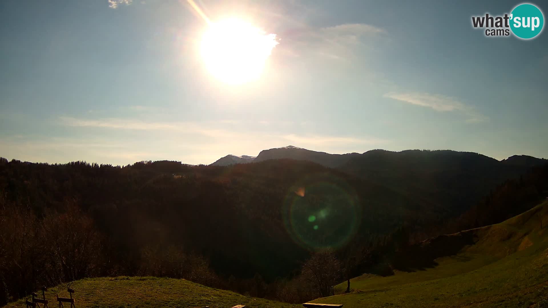 Webcam Brunarica Dražgoše – Liveblick auf Ratitovec (1666 m)