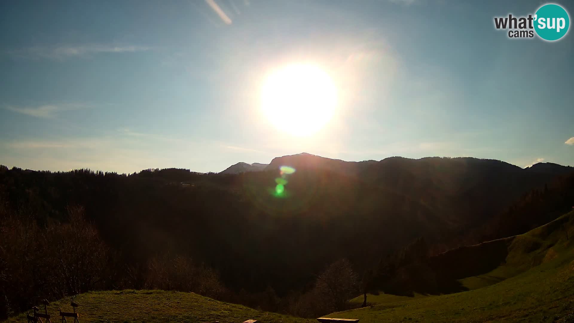 Webcam Brunarica Dražgoše – Vista live sul Ratitovec (1666 m)