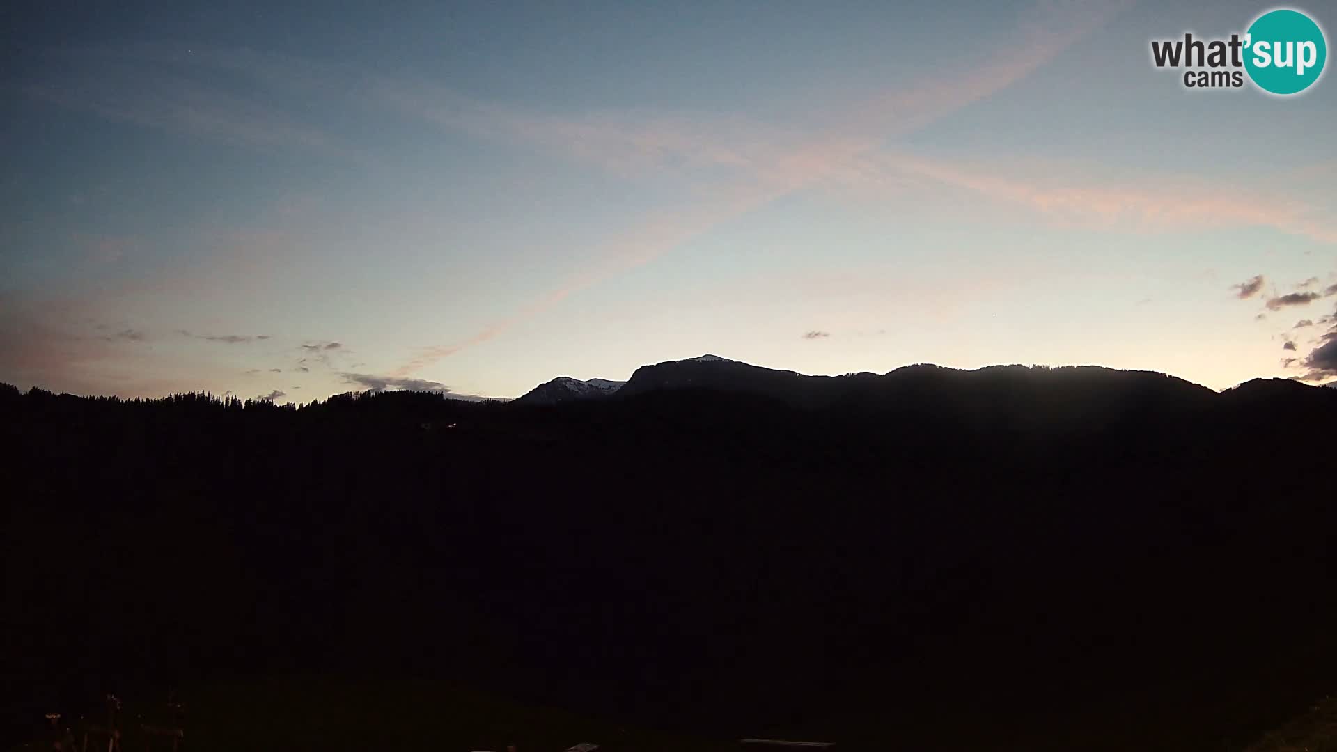 Webcam Brunarica Dražgoše – Liveblick auf Ratitovec (1666 m)