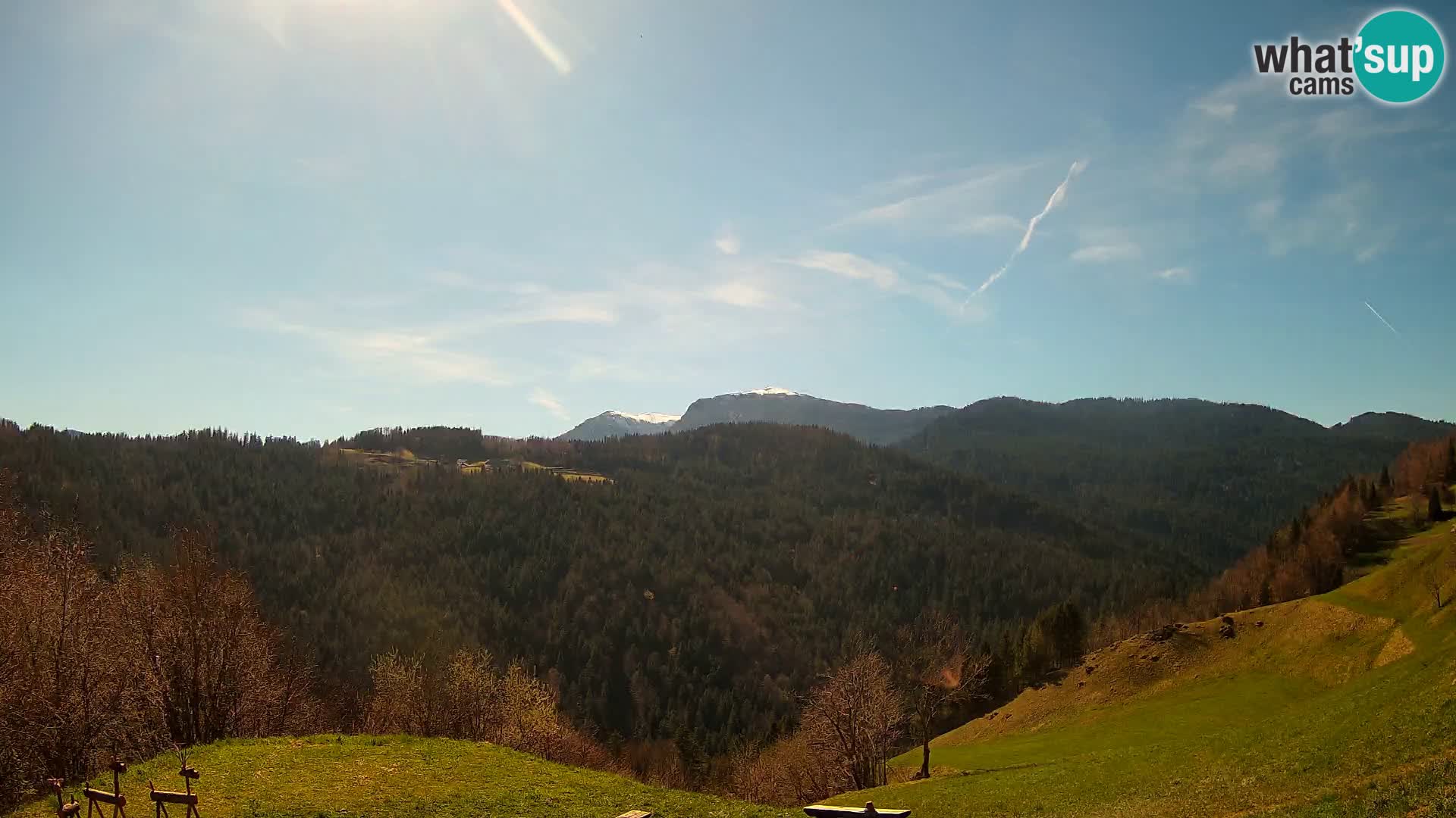 Webcam Brunarica Dražgoše – Vista live sul Ratitovec (1666 m)