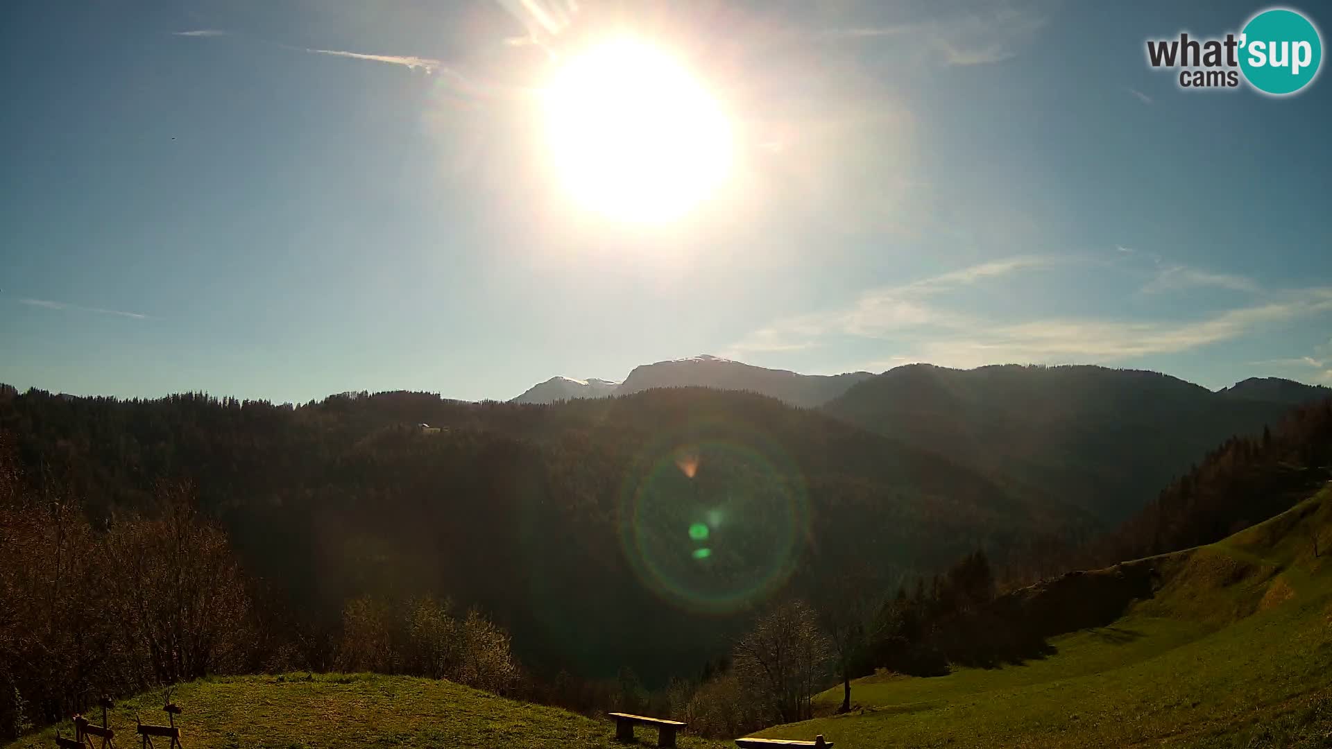 Webcam Brunarica Dražgoše – Vista live sul Ratitovec (1666 m)