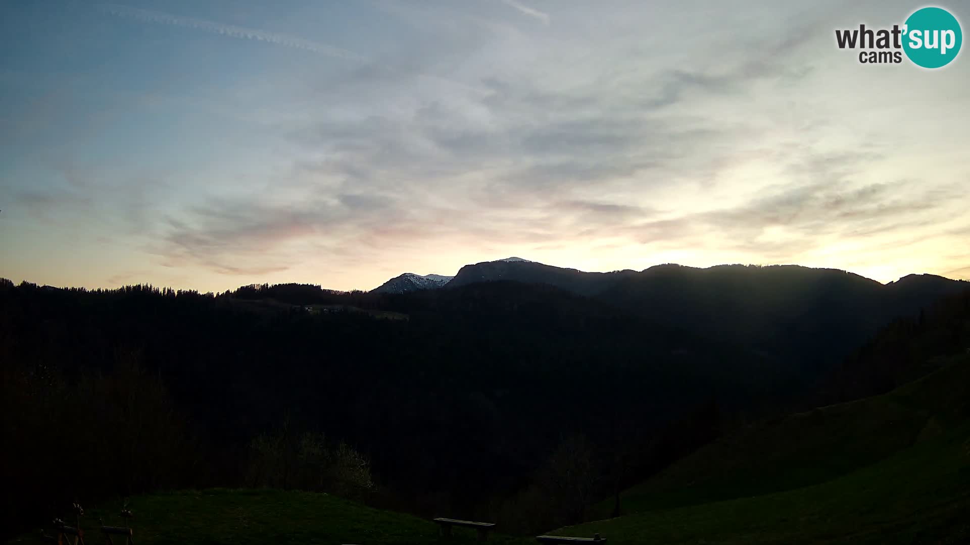 Webcam Brunarica Dražgoše – Vista live sul Ratitovec (1666 m)