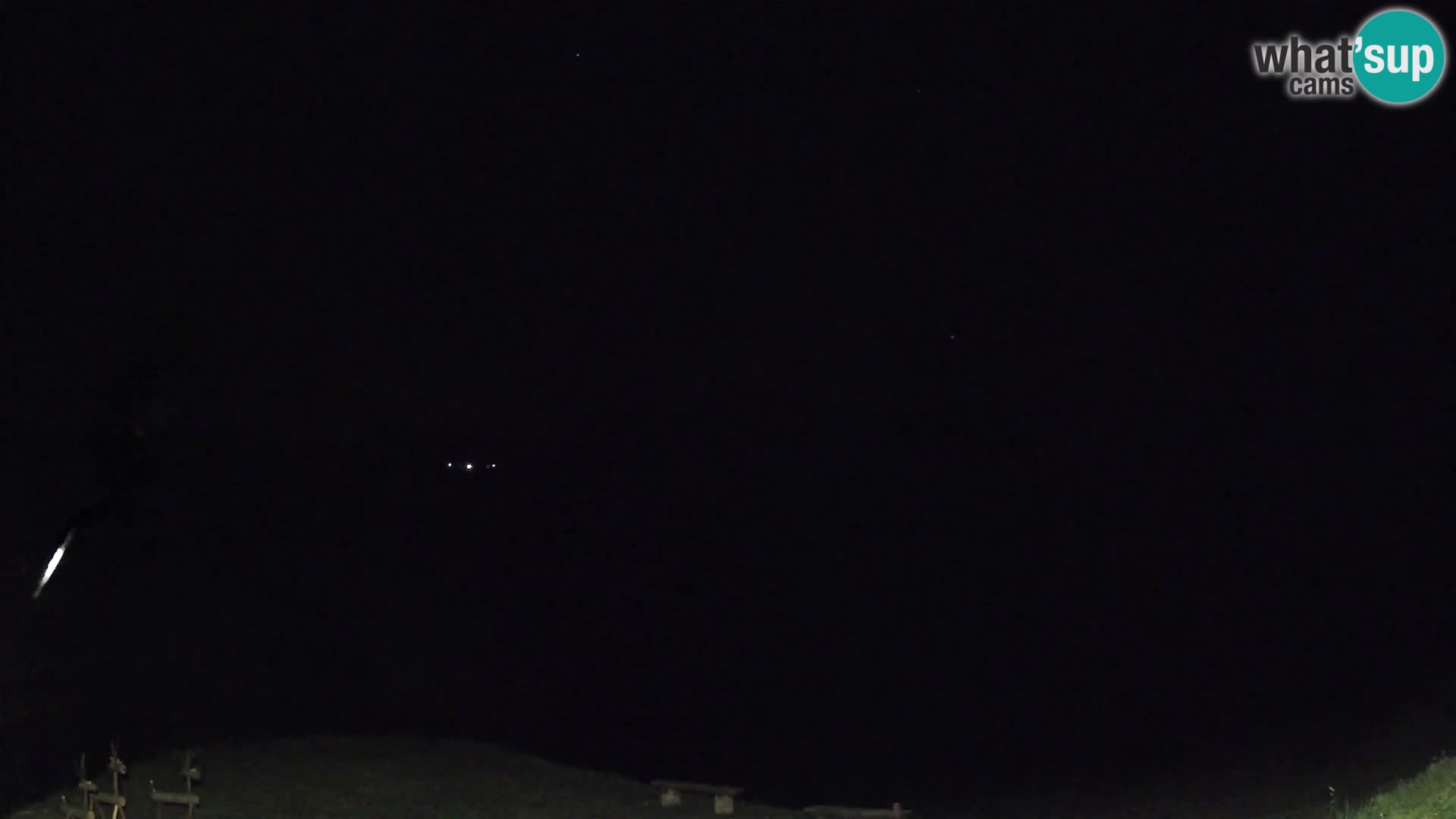 Webcam Brunarica Dražgoše – Vista live sul Ratitovec (1666 m)