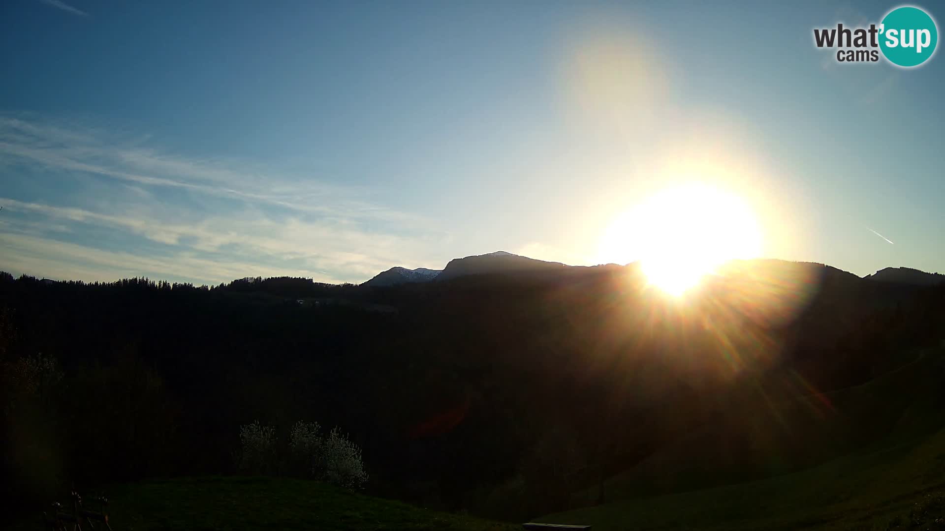 Webcam Brunarica Dražgoše – Vista live sul Ratitovec (1666 m)