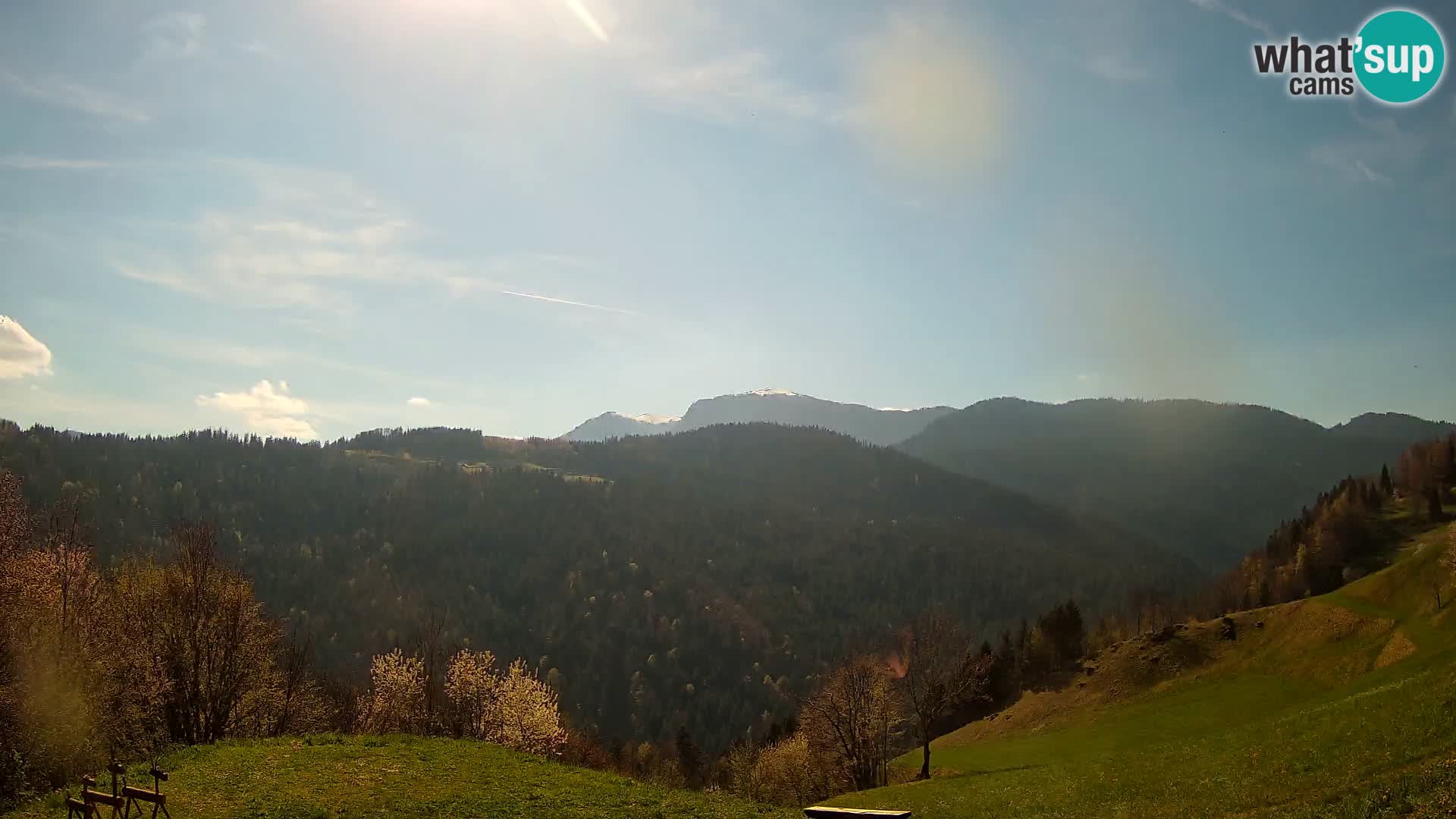 Webcam Brunarica Dražgoše – Liveblick auf Ratitovec (1666 m)