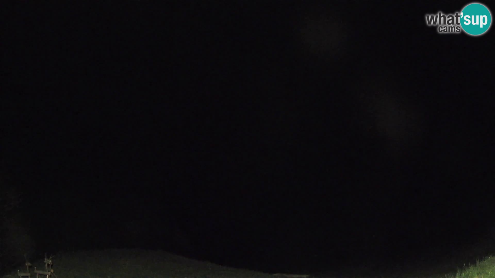 Webcam Brunarica Dražgoše – Liveblick auf Ratitovec (1666 m)