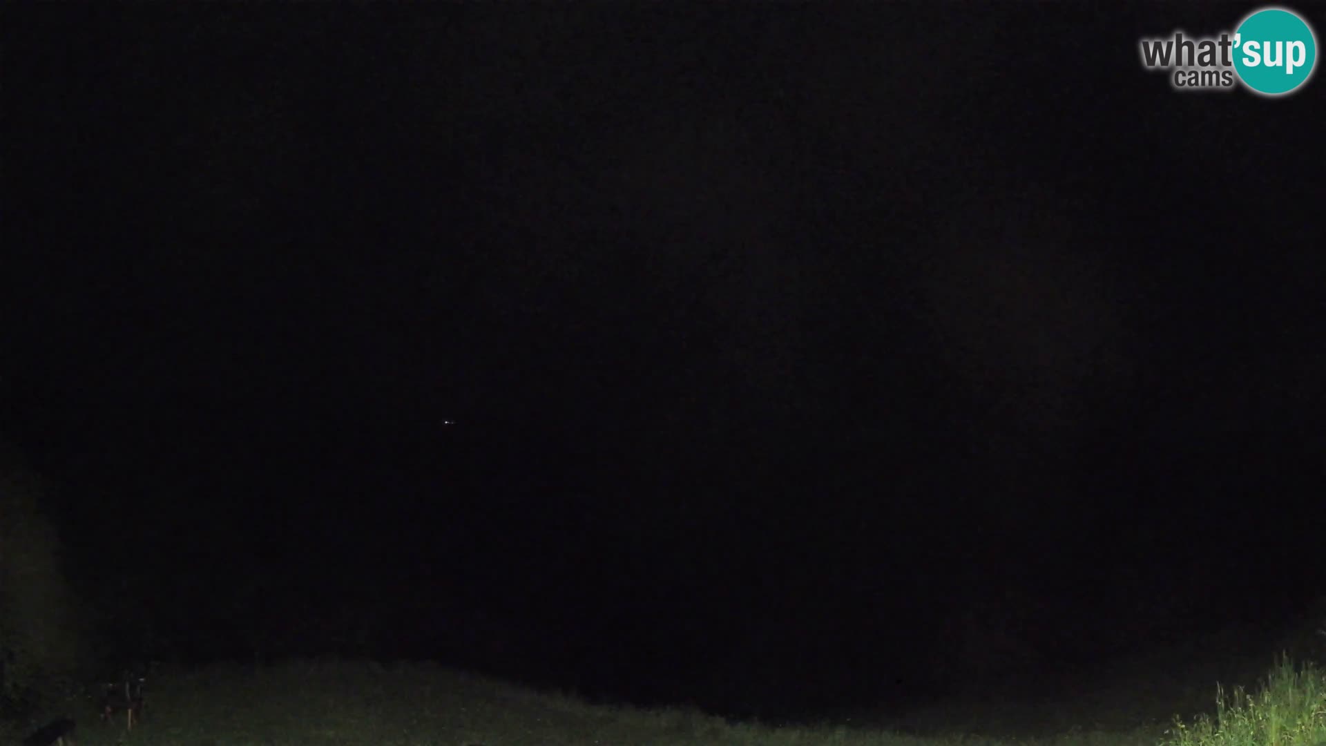 Webcam Brunarica Dražgoše – Vista live sul Ratitovec (1666 m)