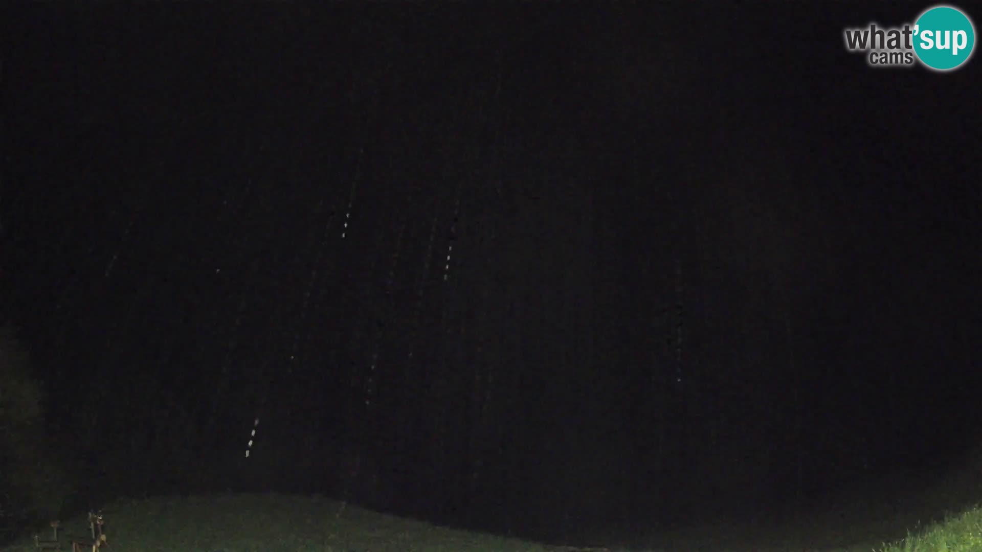 Webcam Brunarica Dražgoše – Liveblick auf Ratitovec (1666 m)