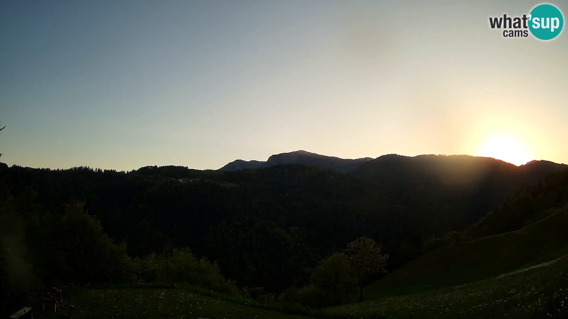 Webcam Brunarica Dražgoše – Liveblick auf Ratitovec (1666 m)