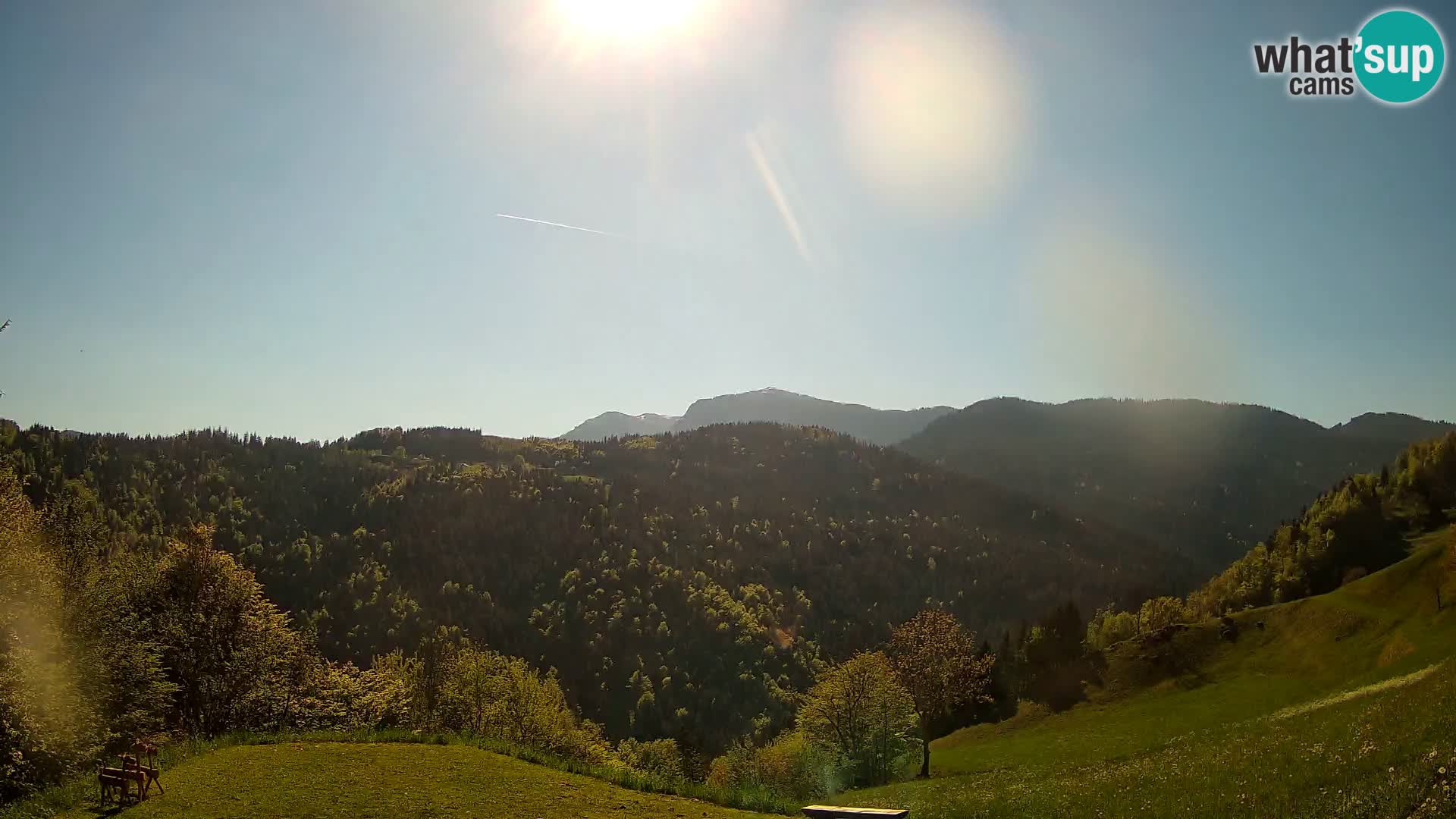 Webcam Brunarica Dražgoše – Vista live sul Ratitovec (1666 m)