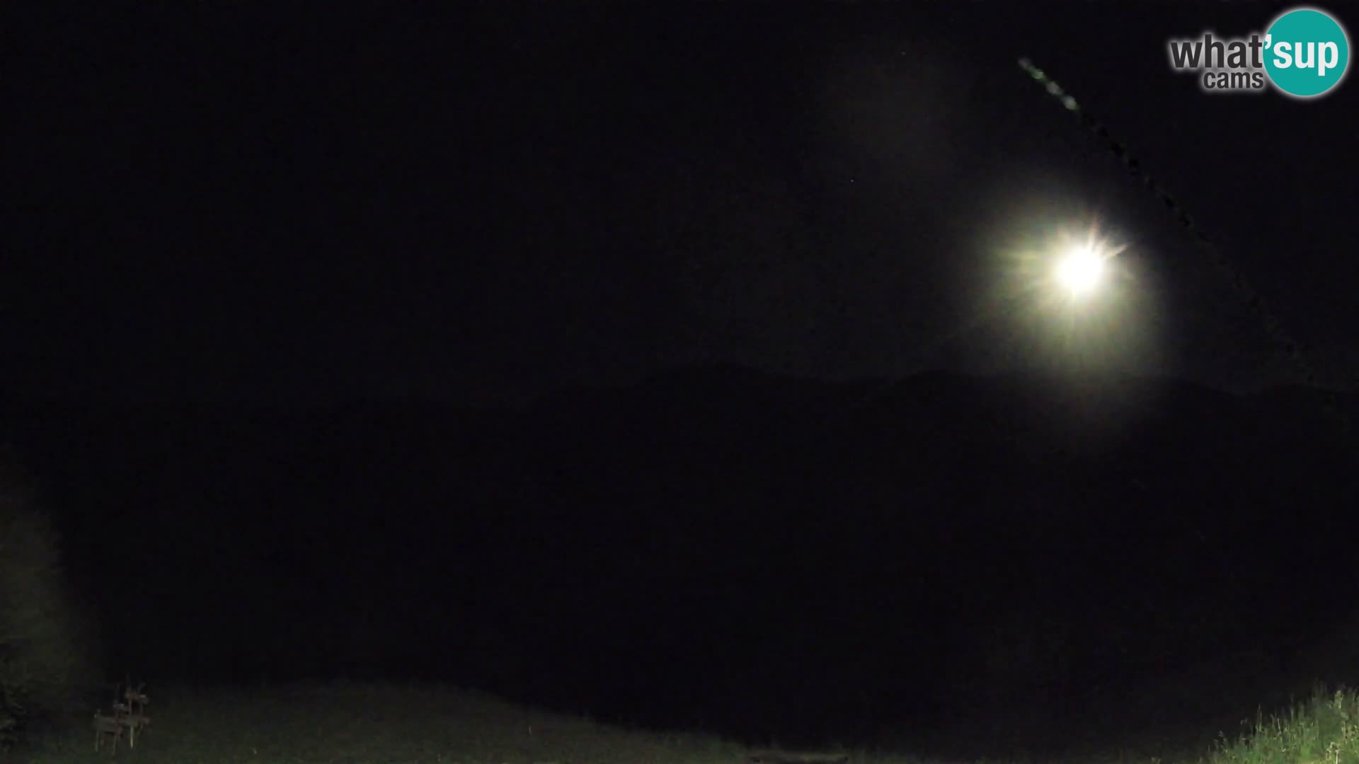 Webcam Brunarica Dražgoše – Vista live sul Ratitovec (1666 m)