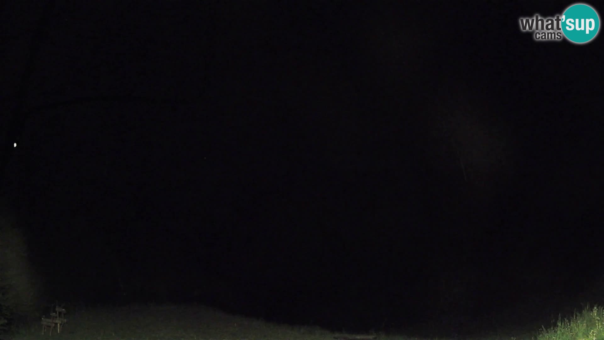 Webcam Brunarica Dražgoše – Vista live sul Ratitovec (1666 m)