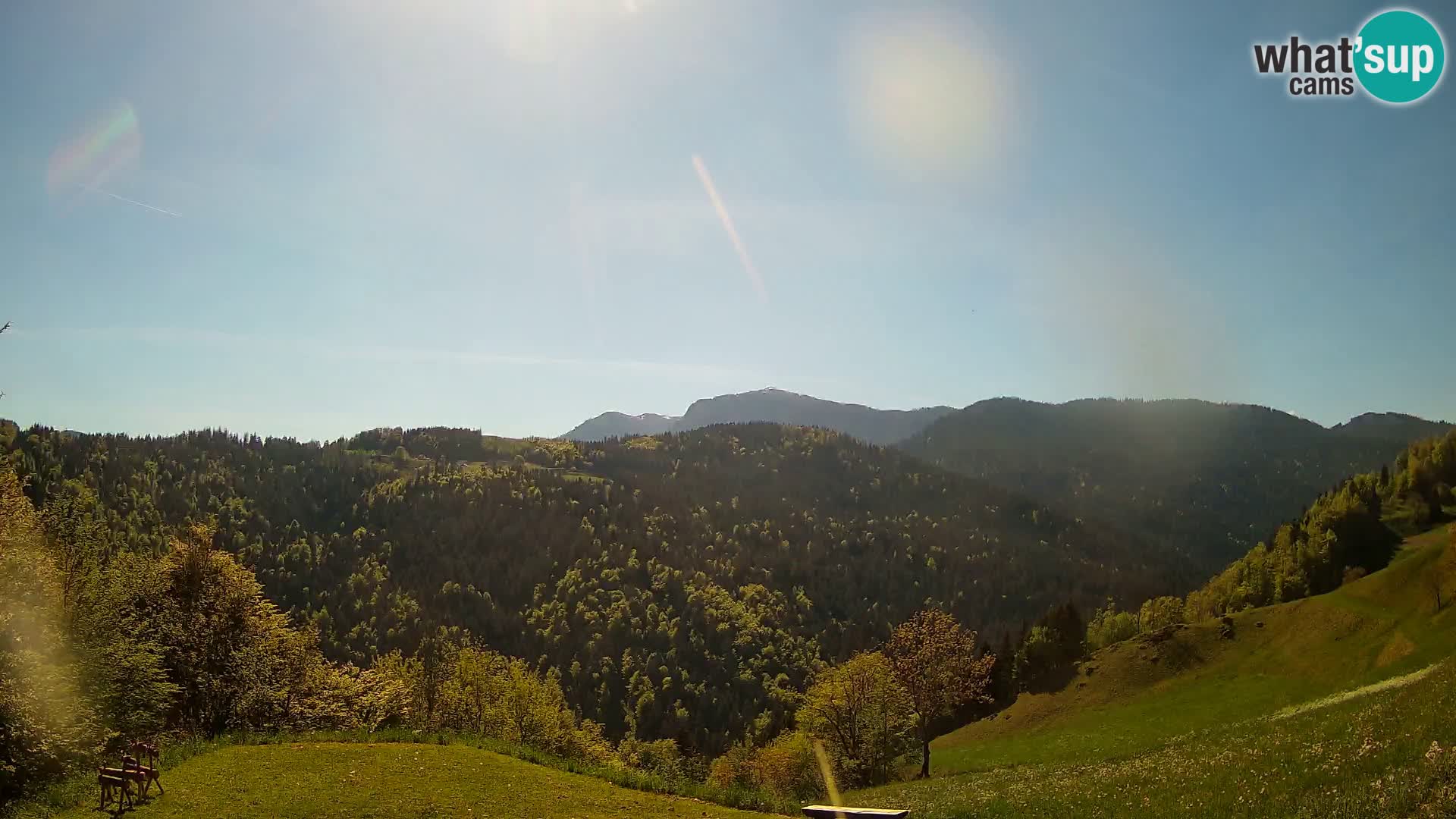 Webcam Brunarica Dražgoše – Liveblick auf Ratitovec (1666 m)