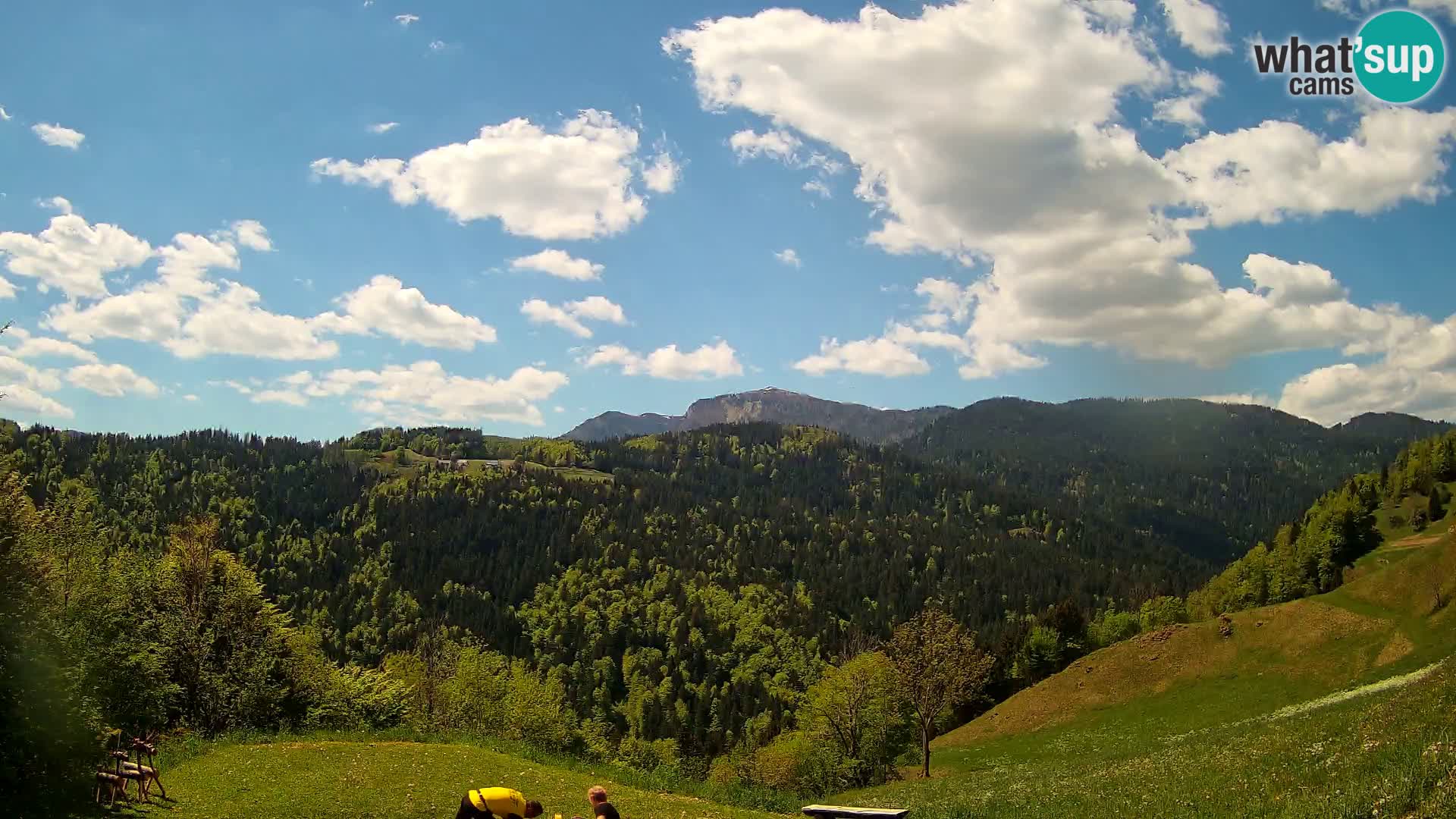 Webcam Brunarica Dražgoše – Liveblick auf Ratitovec (1666 m)