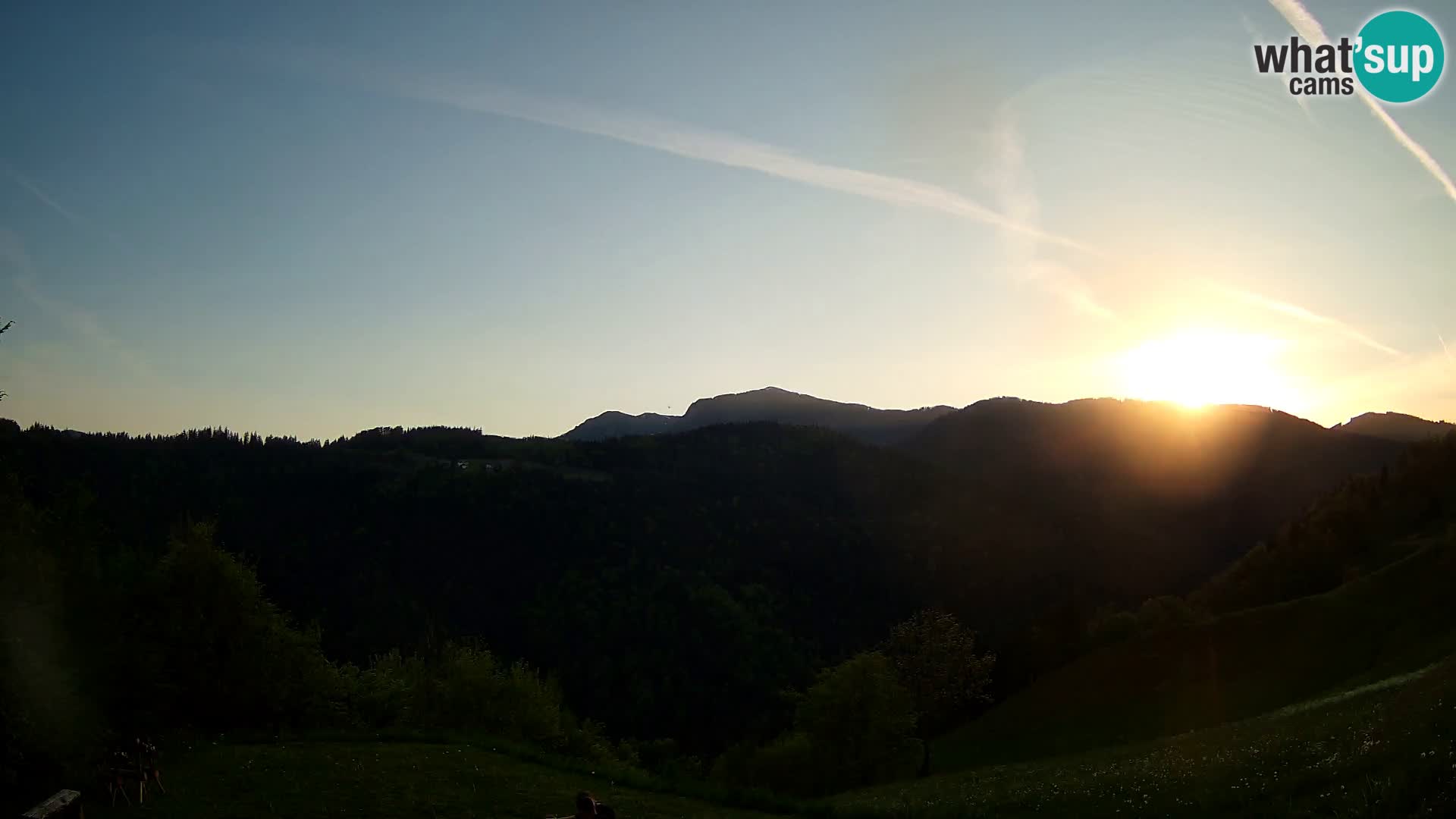 Webcam Brunarica Dražgoše – Vista live sul Ratitovec (1666 m)