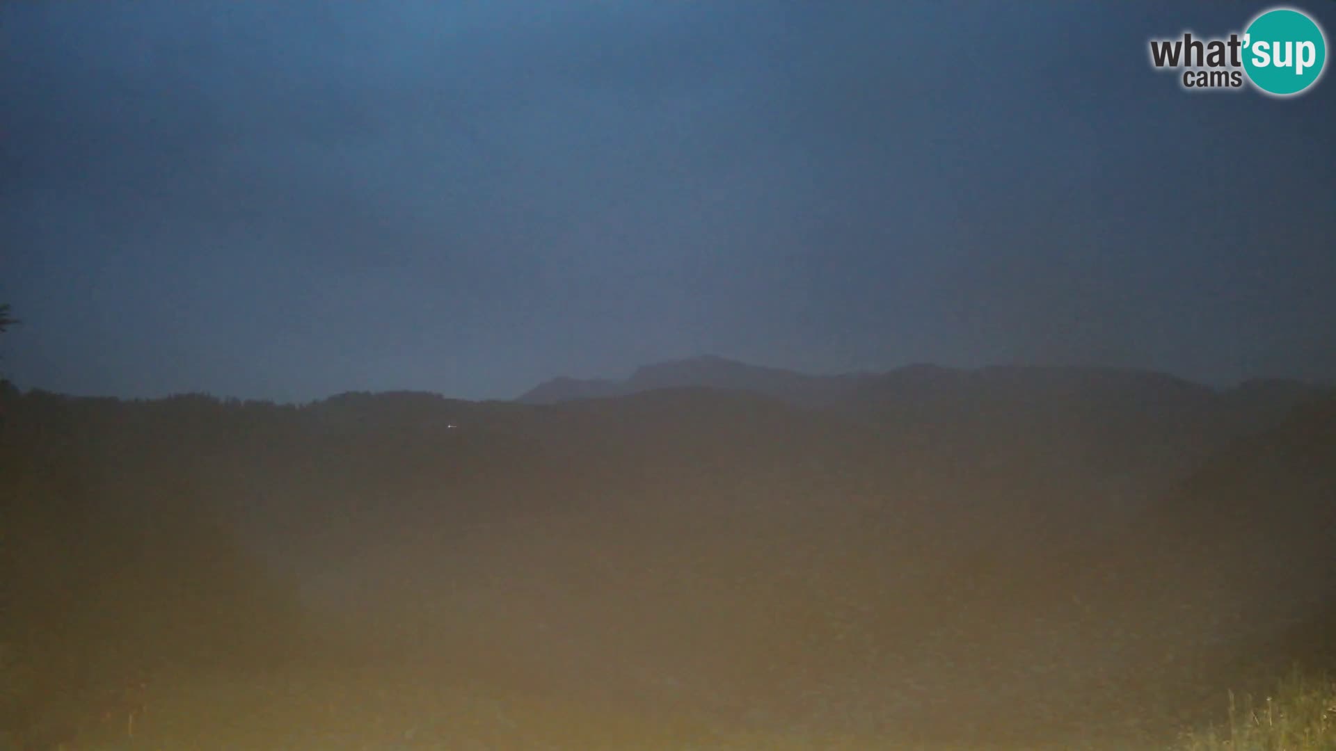 Webcam Brunarica Dražgoše – Liveblick auf Ratitovec (1666 m)