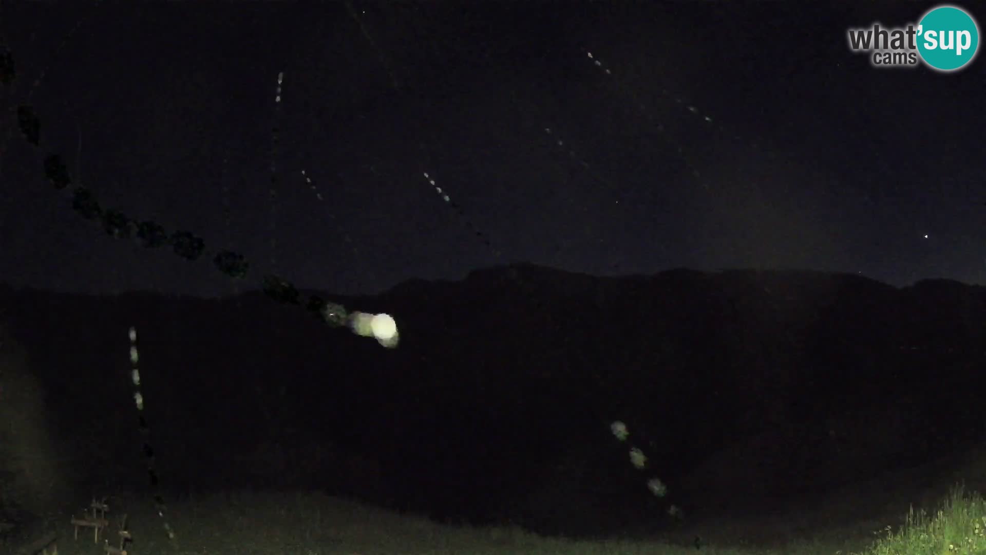 Webcam Brunarica Dražgoše – Liveblick auf Ratitovec (1666 m)