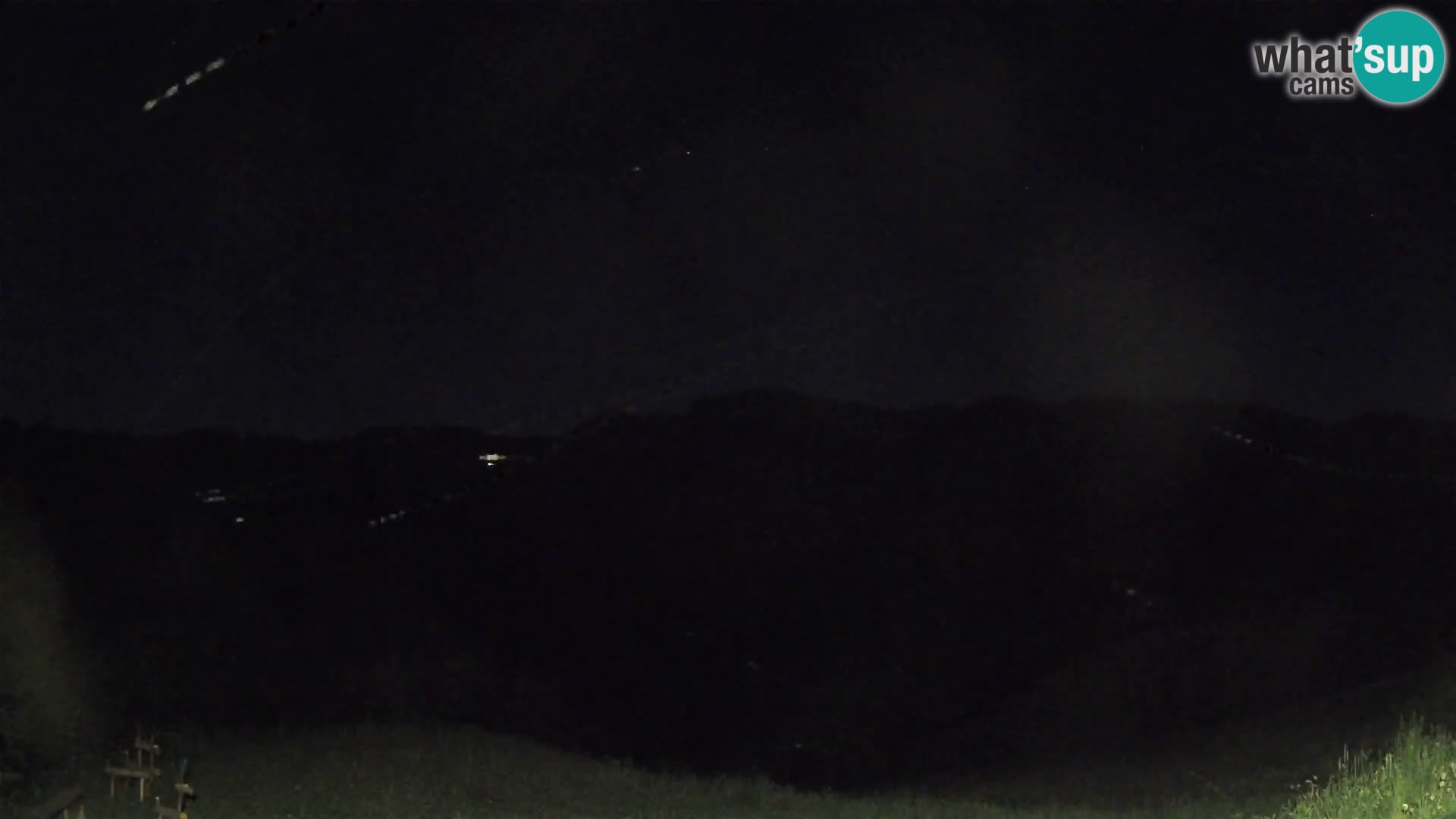 Webcam Brunarica Dražgoše – Vista live sul Ratitovec (1666 m)