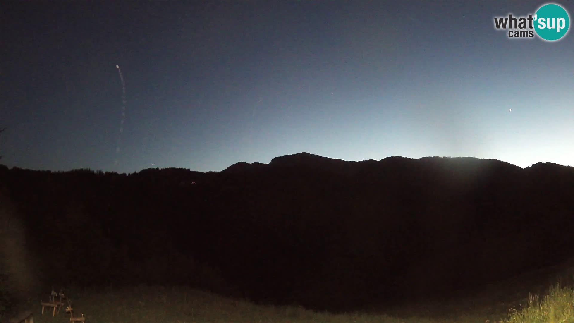 Webcam Brunarica Dražgoše – Liveblick auf Ratitovec (1666 m)