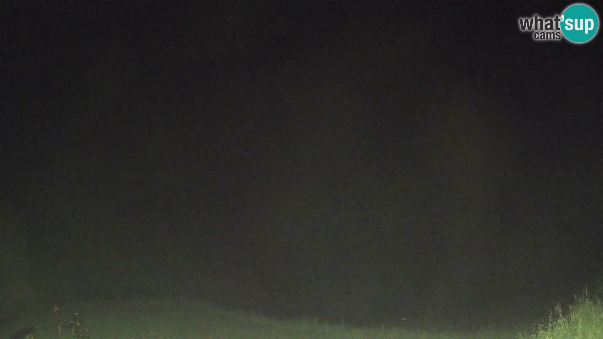 Webcam Brunarica Dražgoše – Live View of Ratitovec (1666 m)