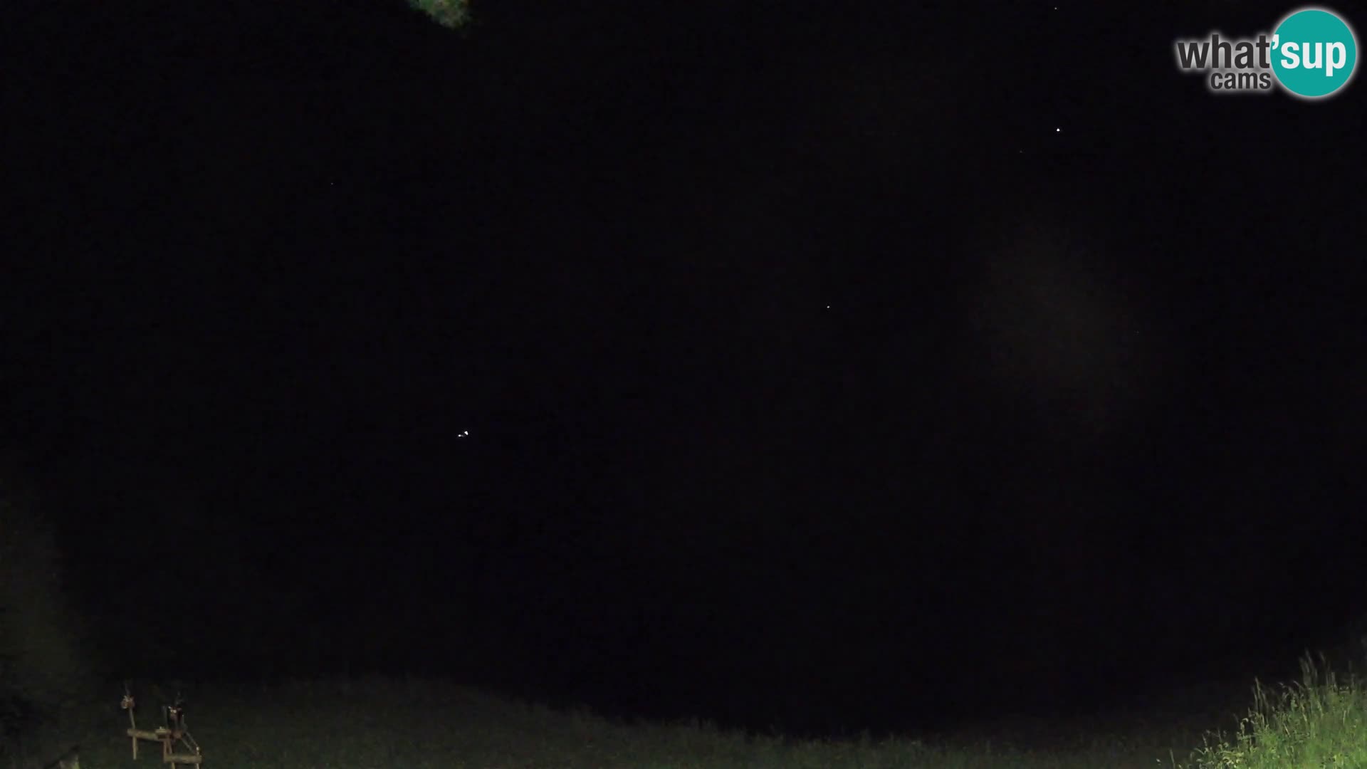 Webcam Brunarica Dražgoše – Vista live sul Ratitovec (1666 m)
