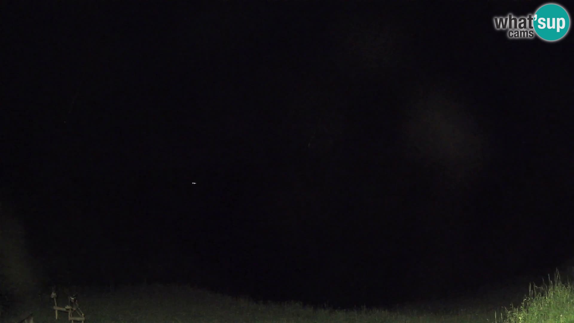Webcam Brunarica Dražgoše – Vista live sul Ratitovec (1666 m)